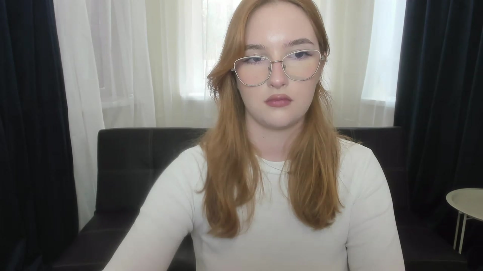 Gallery image thumbnail from AnaFoxy's myfreecams stream on, 07/27/2023, 08:39 image 12 of 20