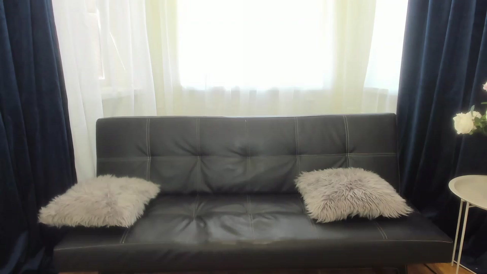 Gallery image thumbnail from AnaFoxy's myfreecams stream on, 07/28/2023, 10:01 image 4 of 20