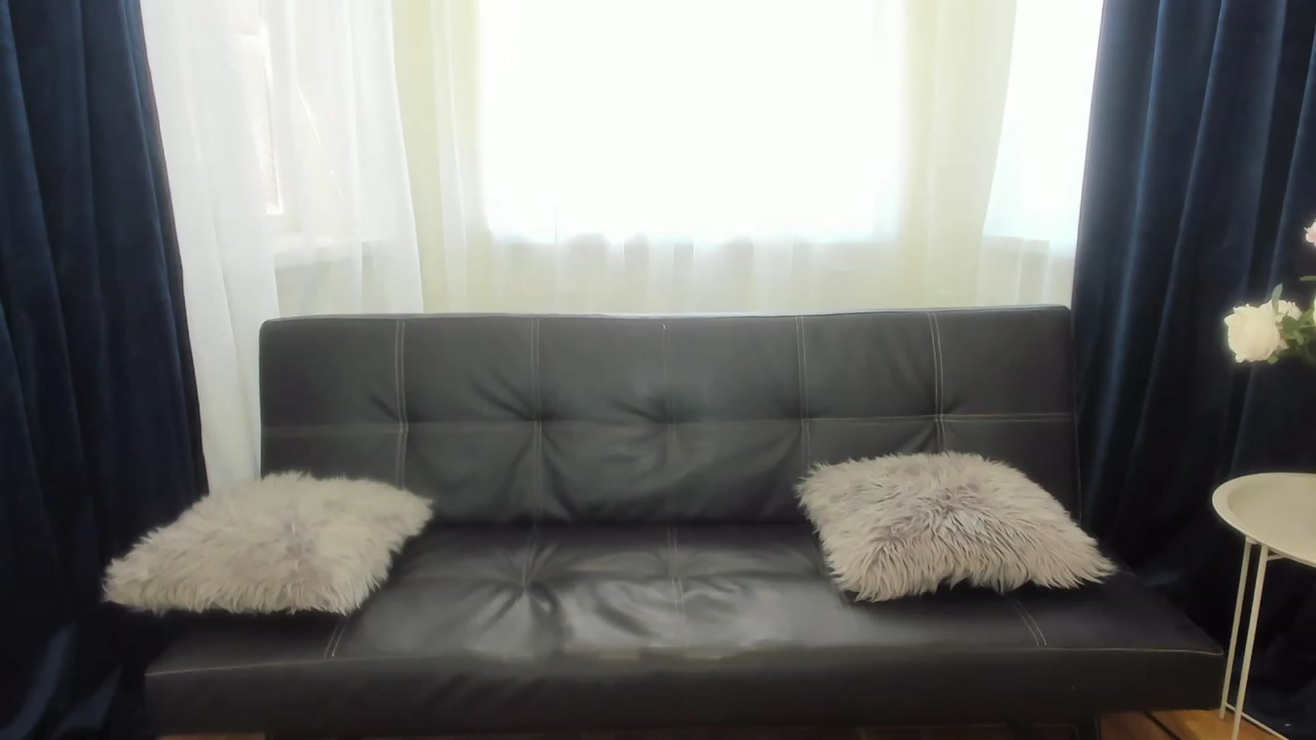 Gallery image thumbnail from AnaFoxy's myfreecams stream on, 07/28/2023, 10:01 image 5 of 20