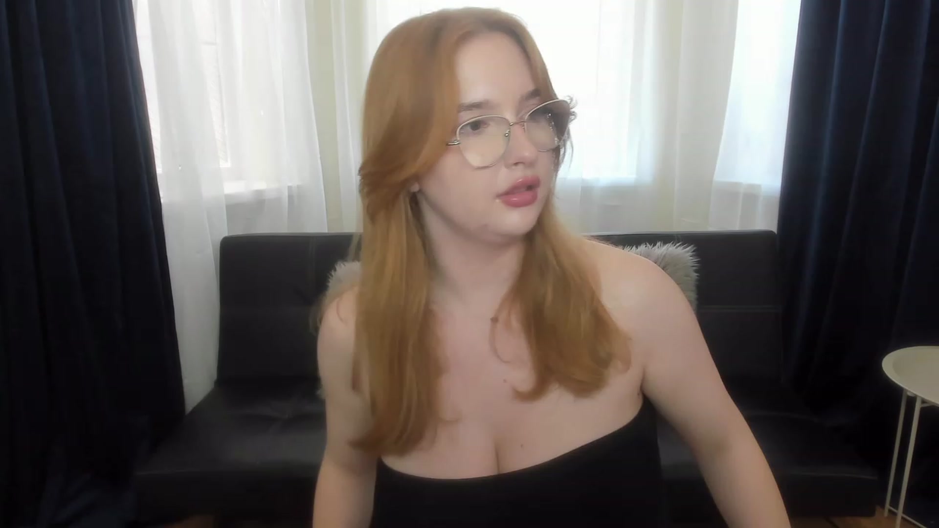 Gallery image thumbnail from AnaFoxy's myfreecams stream on, 08/01/2023, 10:46 image 1 of 20