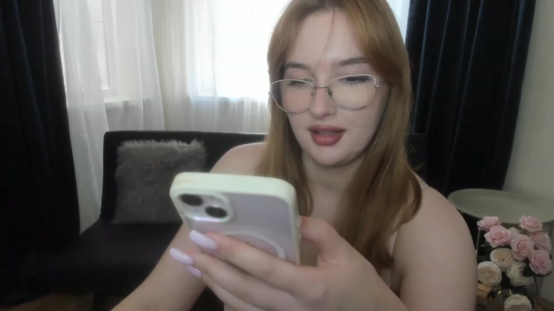 Gallery image thumbnail from AnaFoxy's myfreecams stream on, 08/16/2023, 12:41 image 1 of 20