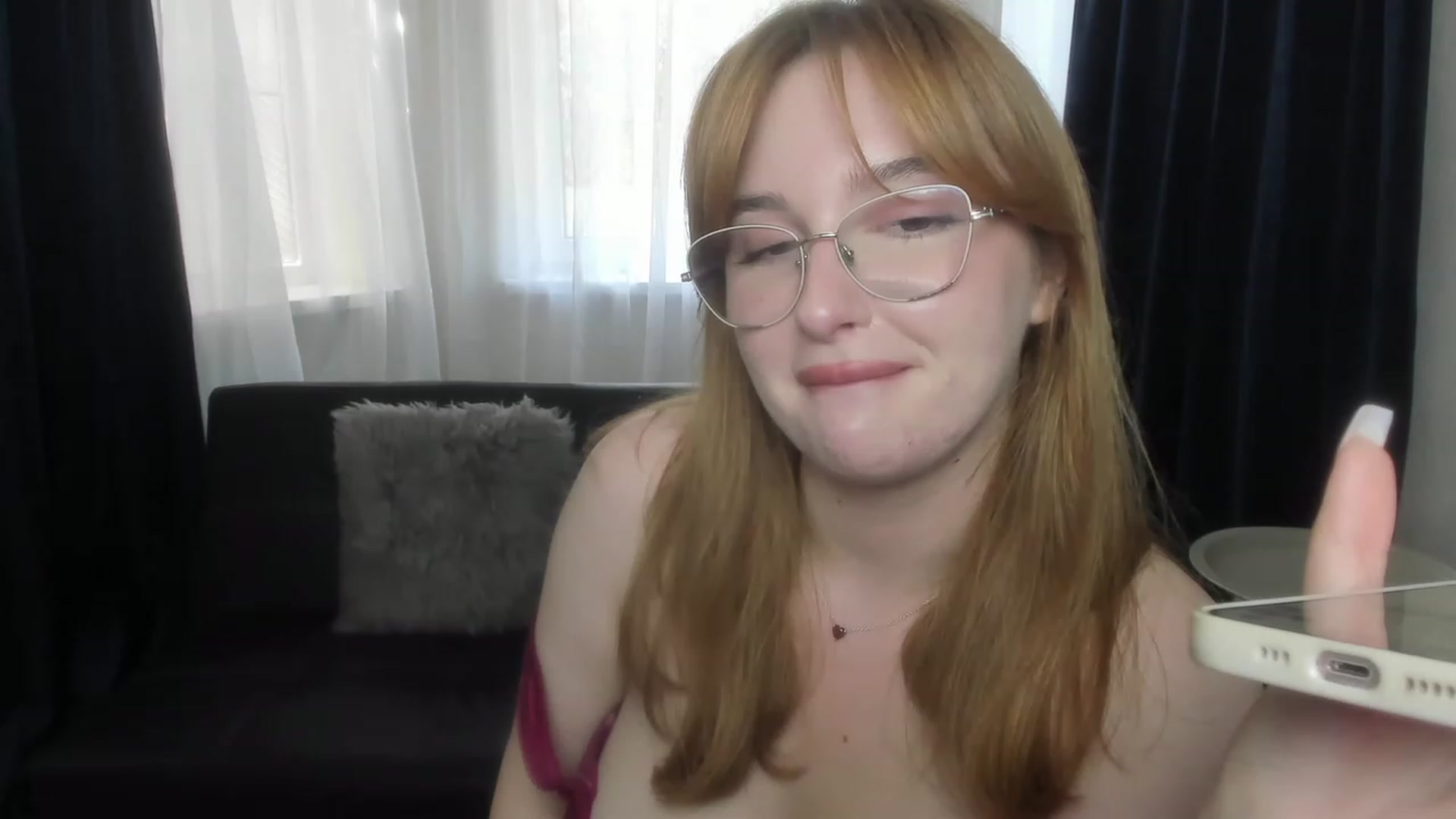 Gallery image thumbnail from AnaFoxy's myfreecams stream on, 08/22/2023, 10:23 image 15 of 20