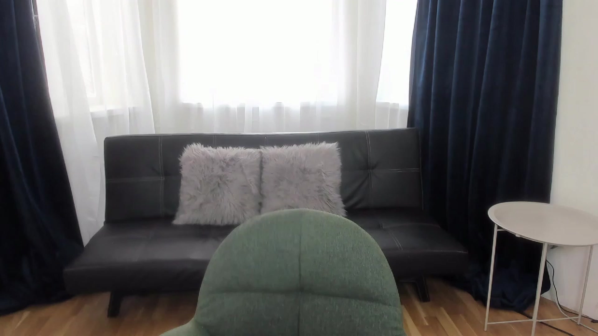 Gallery image thumbnail from AnaFoxy's myfreecams stream on, 09/07/2023, 10:18 image 16 of 20