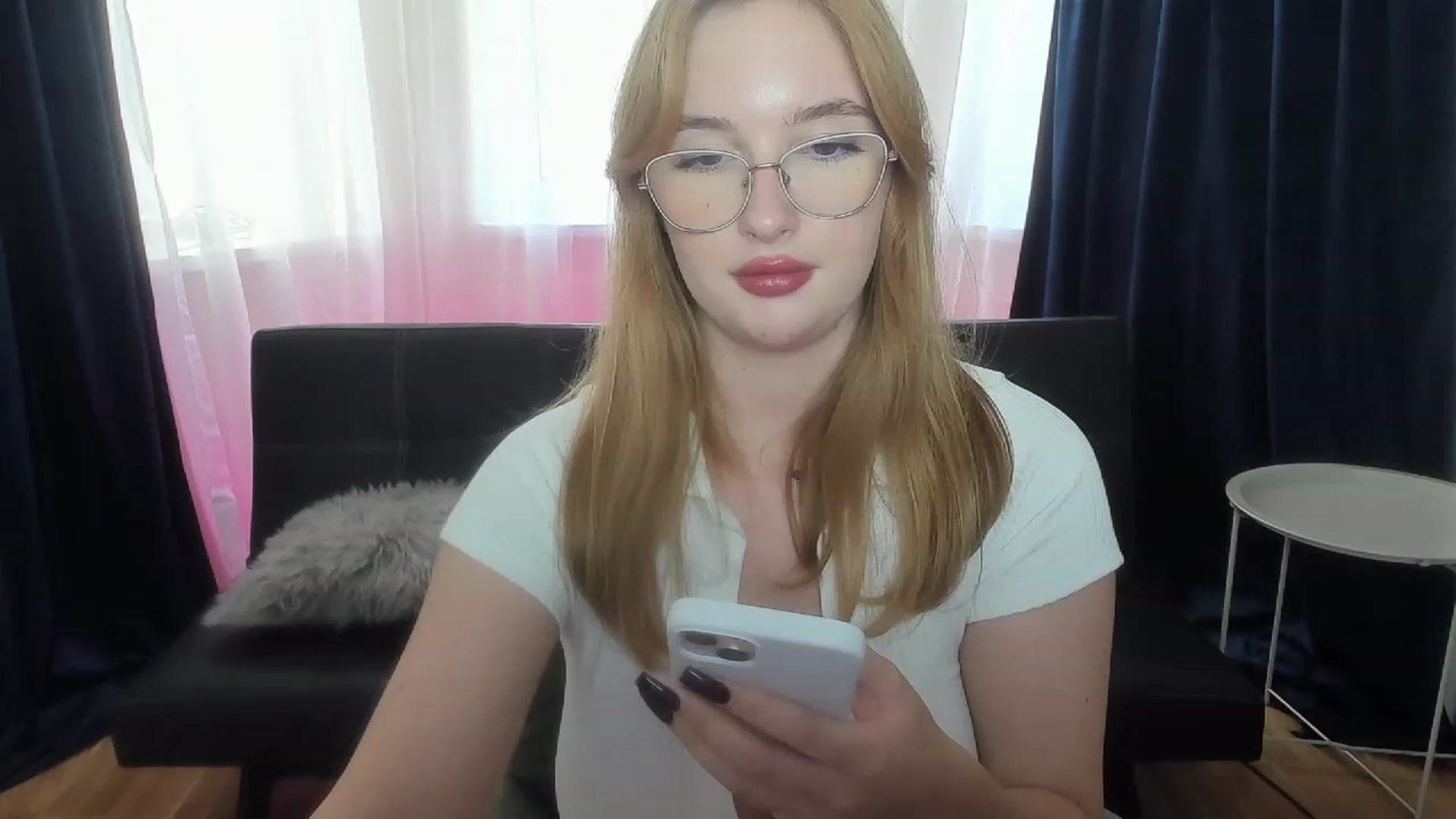 Gallery image thumbnail from AnaFoxy's myfreecams stream on, 09/23/2023, 10:22 image 12 of 20