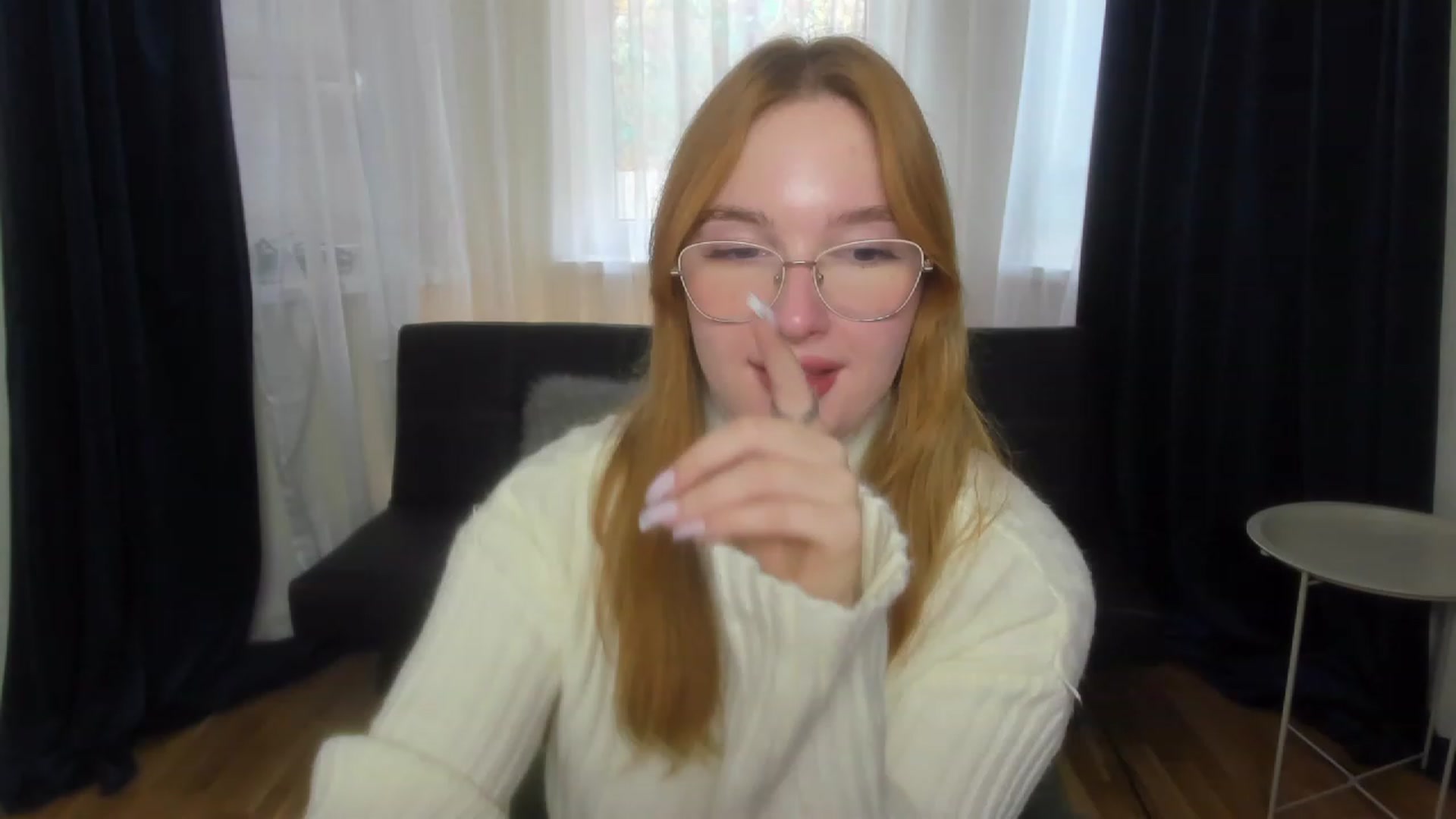 Gallery image thumbnail from AnaFoxy's myfreecams stream on, 10/16/2023, 08:06 image 20 of 20