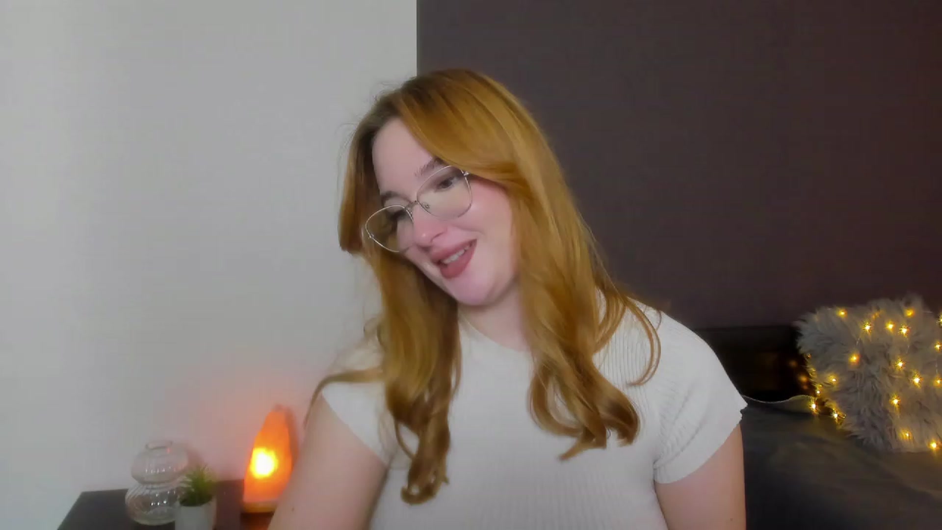Gallery image thumbnail from AnaFoxy's myfreecams stream on, 11/13/2023, 10:48 image 1 of 20