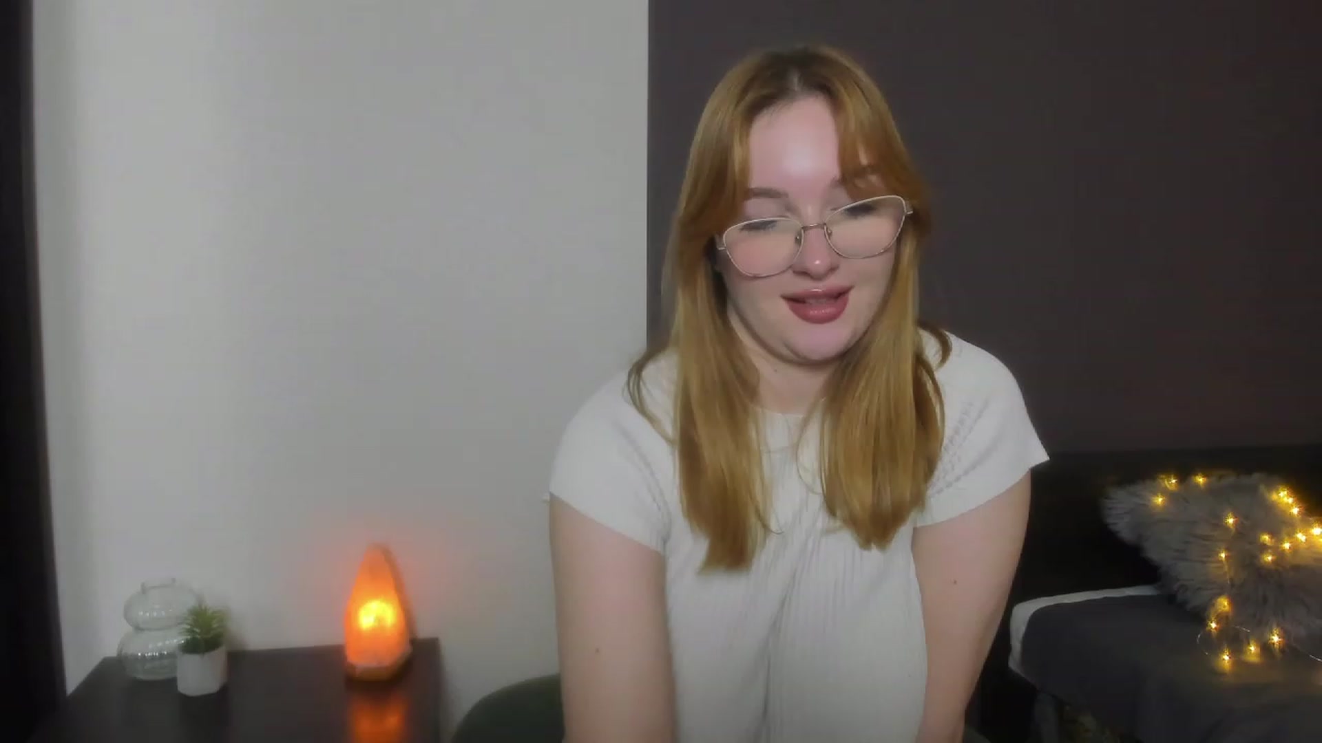 Gallery image thumbnail from AnaFoxy's myfreecams stream on, 11/16/2023, 12:02 image 8 of 20
