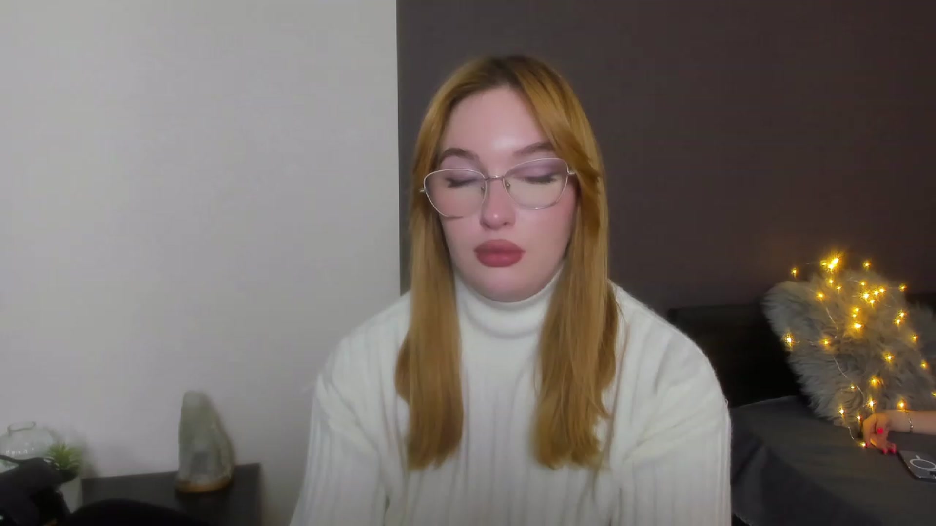Gallery image thumbnail from AnaFoxy's myfreecams stream on, 11/20/2023, 10:57 image 8 of 20