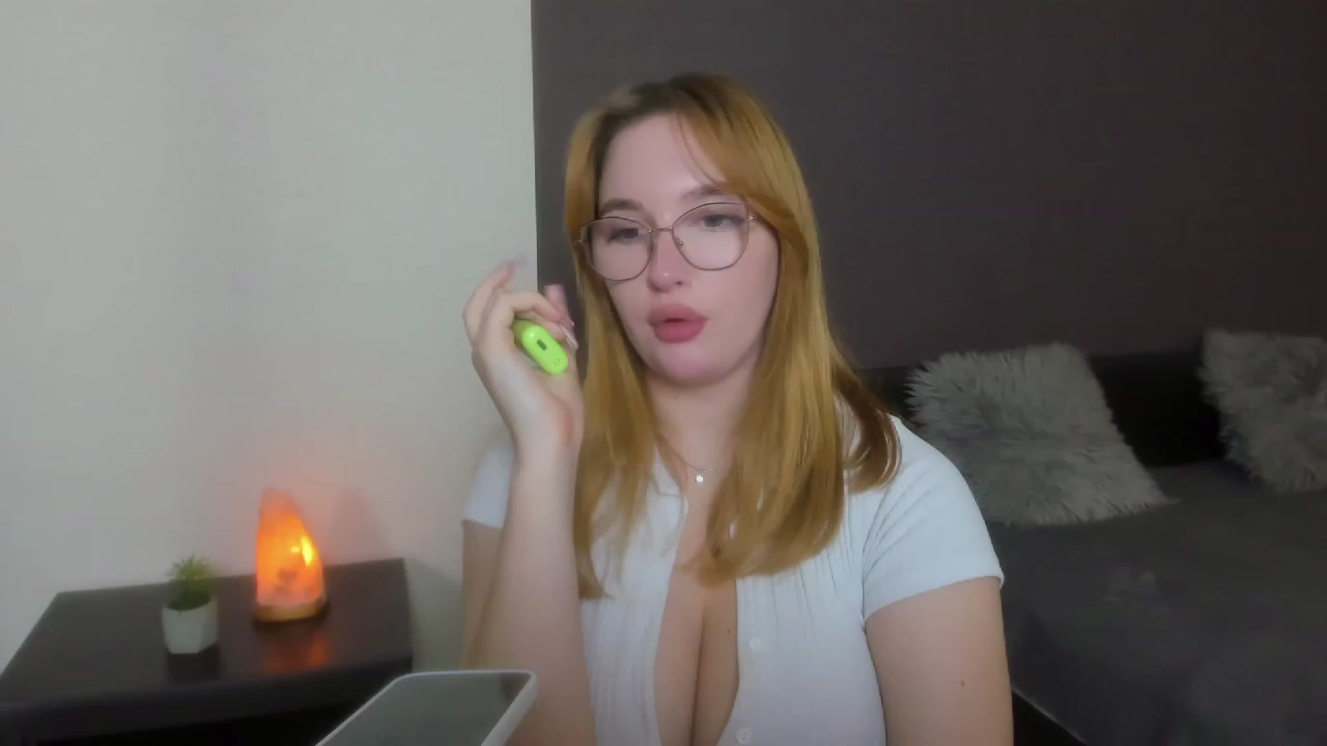 Gallery image thumbnail from AnaFoxy's myfreecams stream on, 11/29/2023, 11:32 image 9 of 20