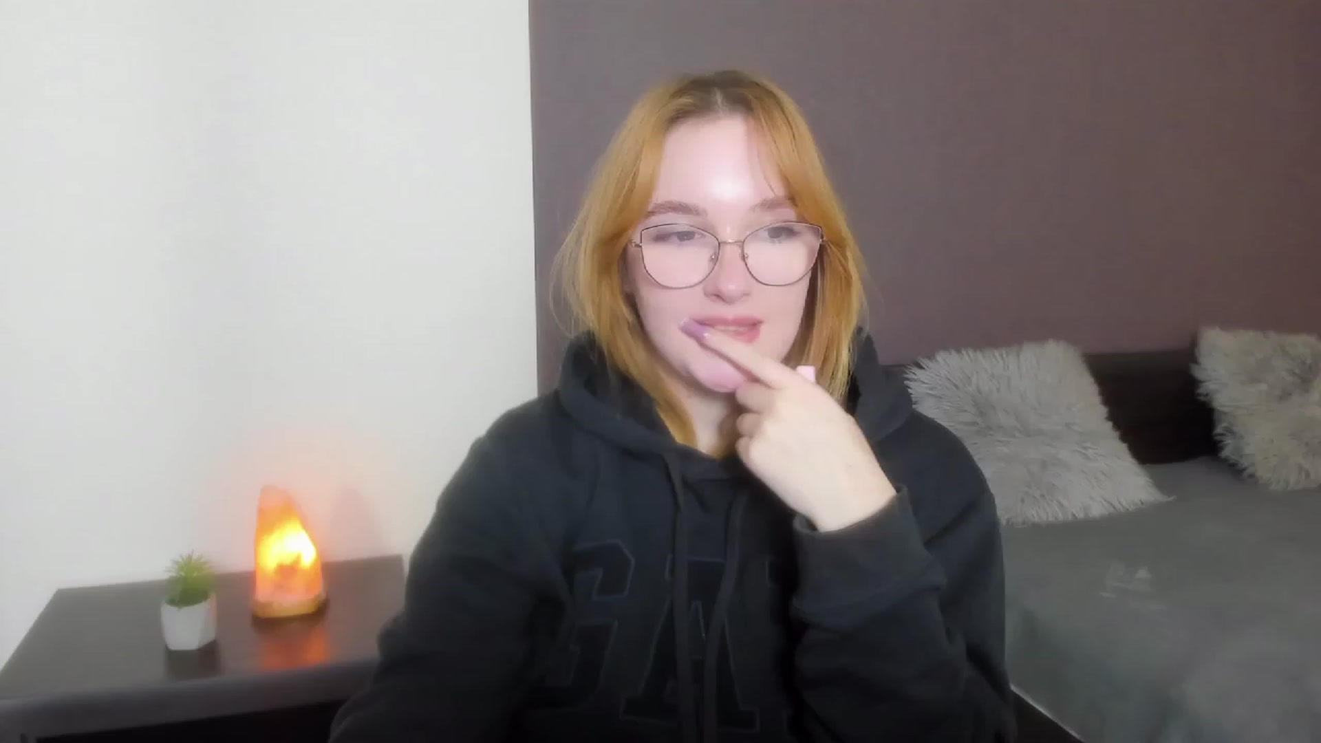 Gallery image thumbnail from AnaFoxy's myfreecams stream on, 11/29/2023, 11:32 image 20 of 20