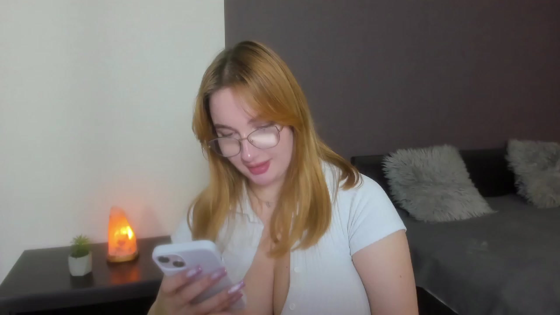Gallery image thumbnail from AnaFoxy's myfreecams stream on, 11/29/2023, 11:32 image 12 of 20