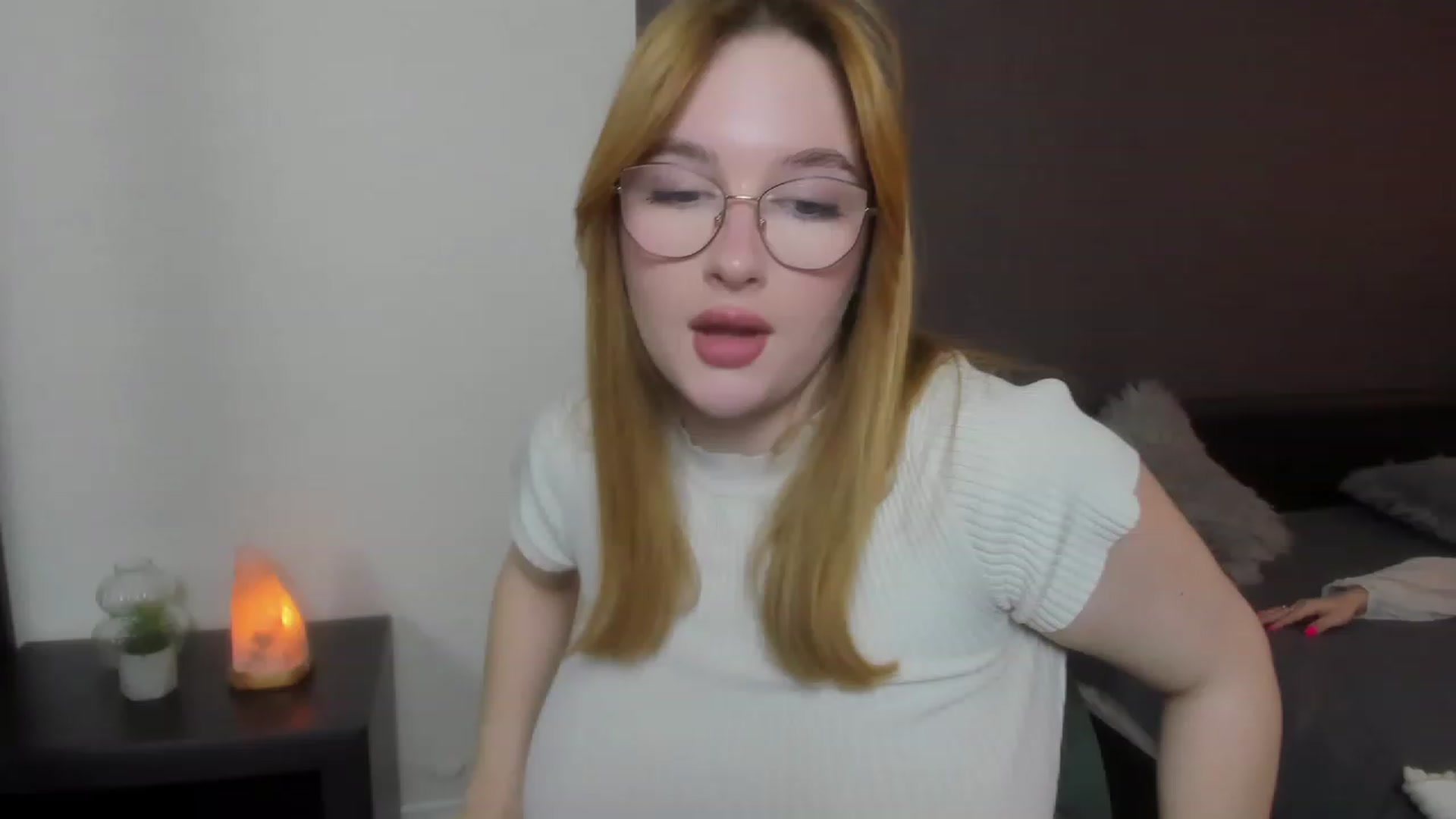 Gallery image thumbnail from AnaFoxy's myfreecams stream on, 11/30/2023, 10:52 image 13 of 20