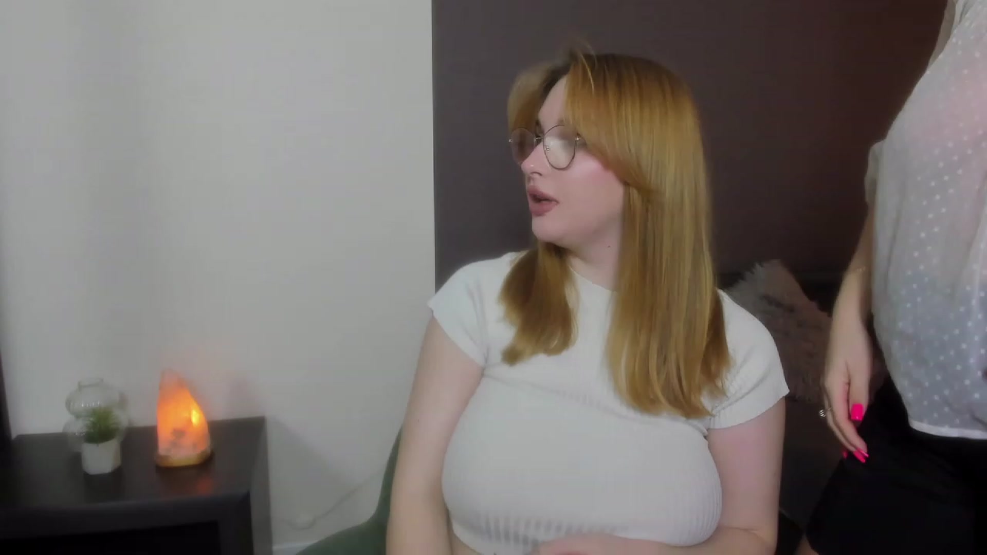 Gallery image thumbnail from AnaFoxy's myfreecams stream on, 11/30/2023, 11:53 image 3 of 20