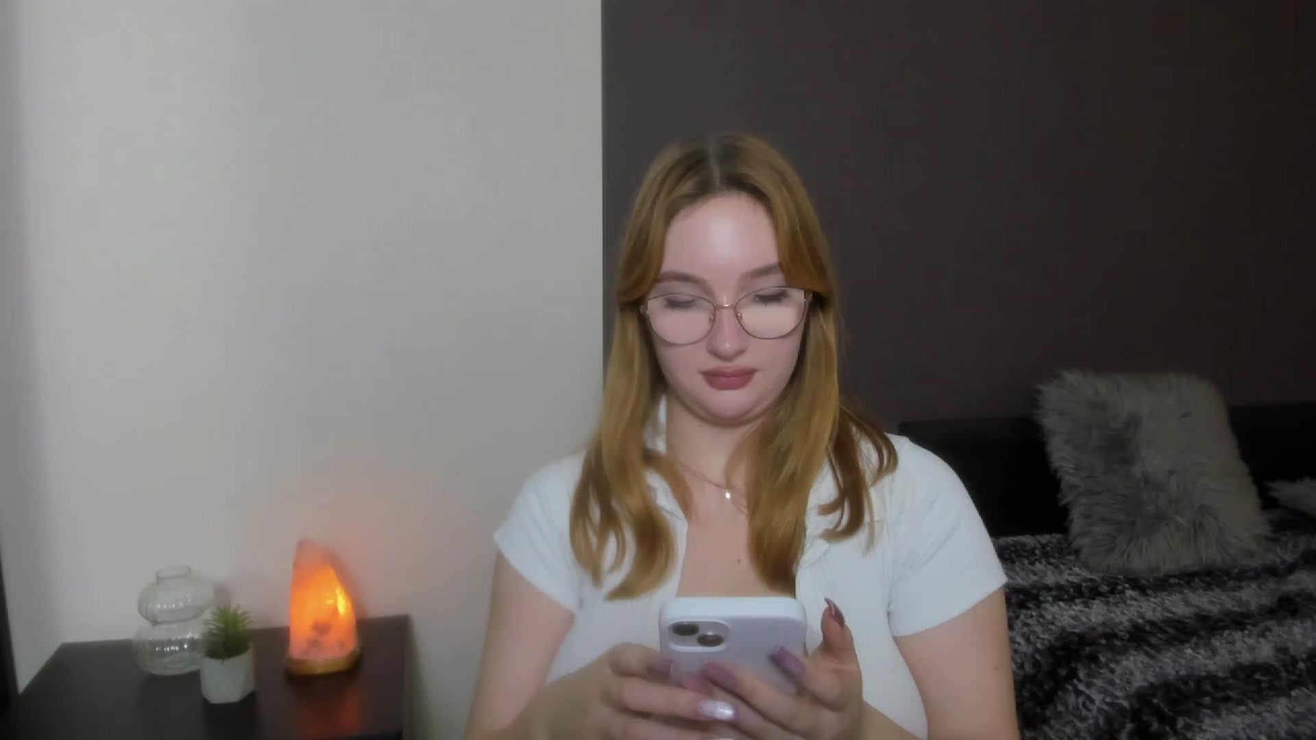 Gallery image thumbnail from AnaFoxy's myfreecams stream on, 12/02/2023, 11:09 image 20 of 20