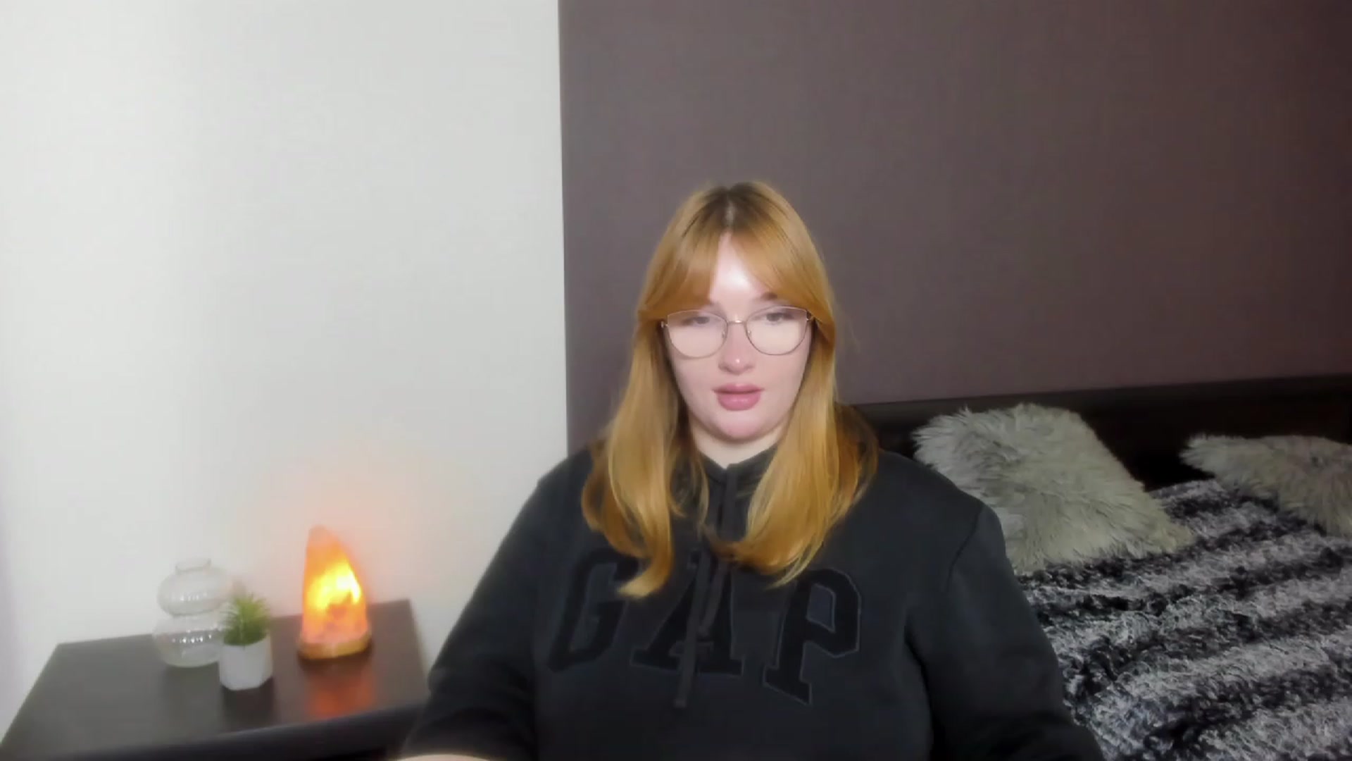 Gallery image thumbnail from AnaFoxy's myfreecams stream on, 12/03/2023, 11:43 image 20 of 20
