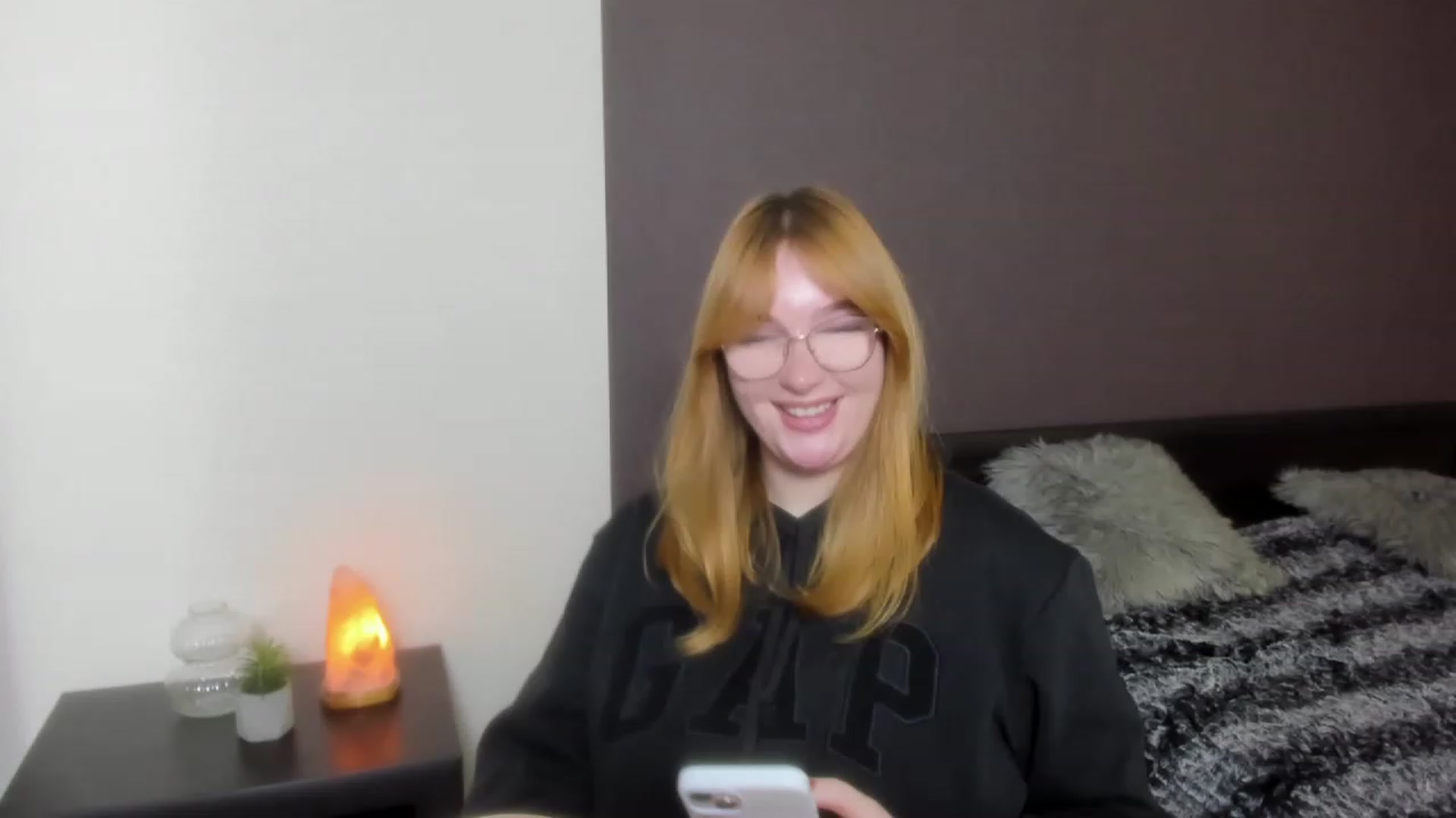 Gallery image thumbnail from AnaFoxy's myfreecams stream on, 12/03/2023, 11:43 image 9 of 20