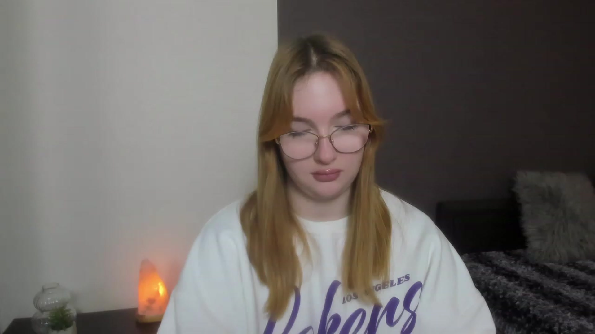 Gallery image thumbnail from AnaFoxy's myfreecams stream on, 12/12/2023, 09:40 image 15 of 20