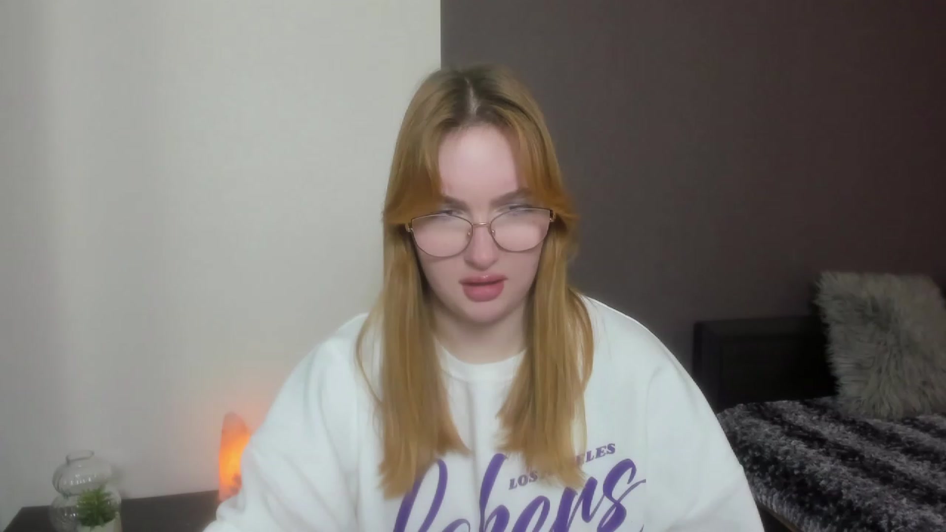 Gallery image thumbnail from AnaFoxy's myfreecams stream on, 12/12/2023, 10:08 image 4 of 20