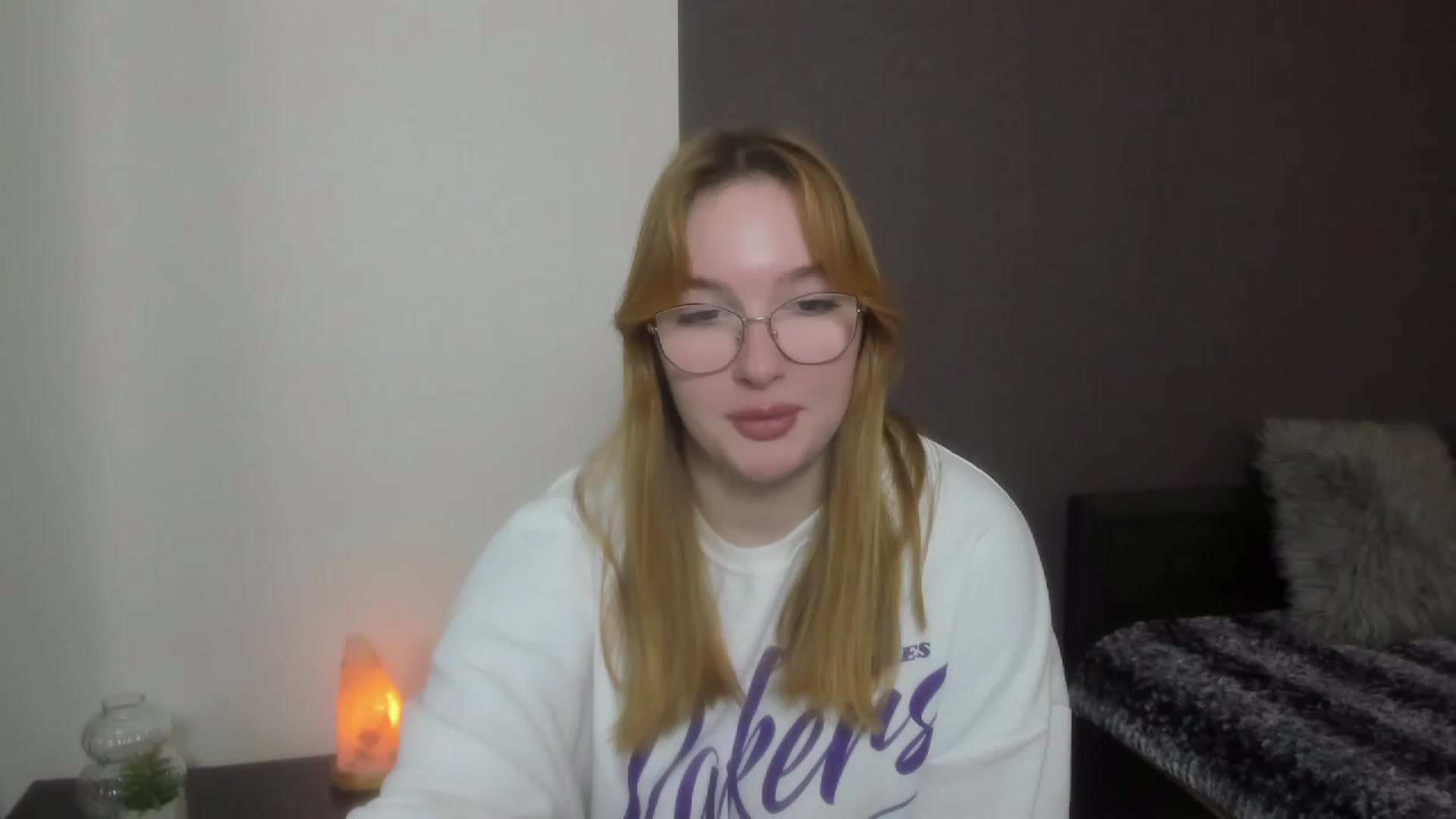 Gallery image thumbnail from AnaFoxy's myfreecams stream on, 12/12/2023, 10:08 image 3 of 20