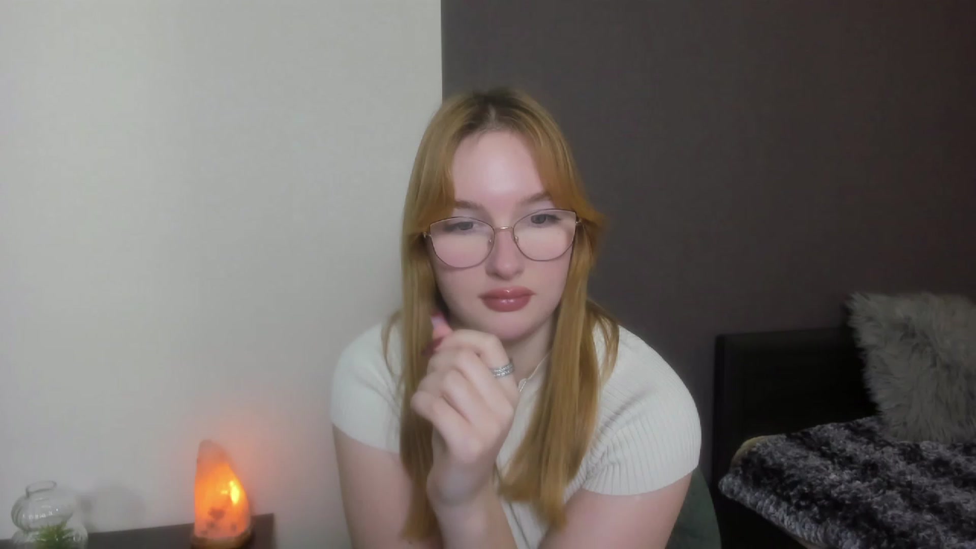 Gallery image thumbnail from AnaFoxy's myfreecams stream on, 12/12/2023, 11:26 image 19 of 20