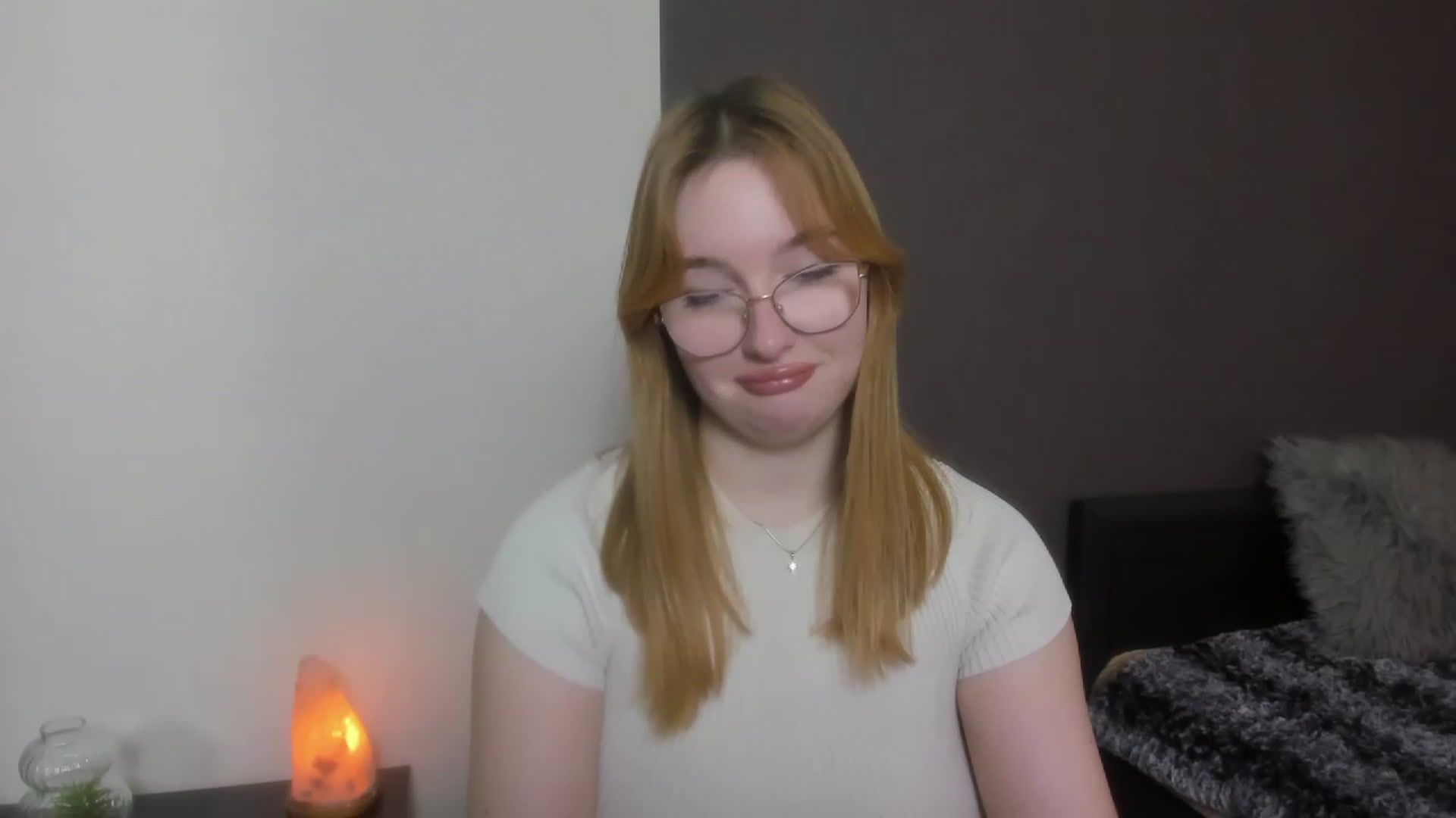 Gallery image thumbnail from AnaFoxy's myfreecams stream on, 12/12/2023, 11:26 image 2 of 20