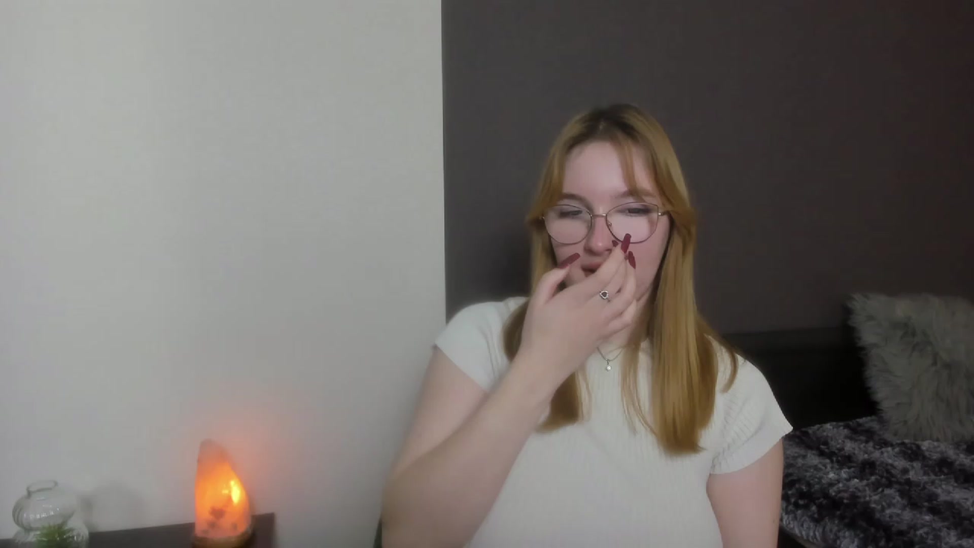 Gallery image thumbnail from AnaFoxy's myfreecams stream on, 12/12/2023, 12:13 image 14 of 20