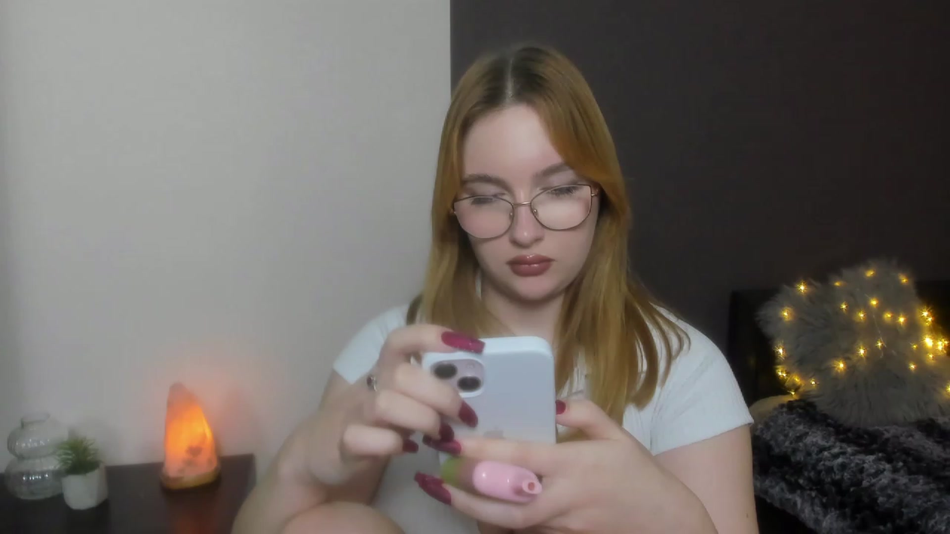 Gallery image thumbnail from AnaFoxy's myfreecams stream on, 12/13/2023, 11:54 image 9 of 20