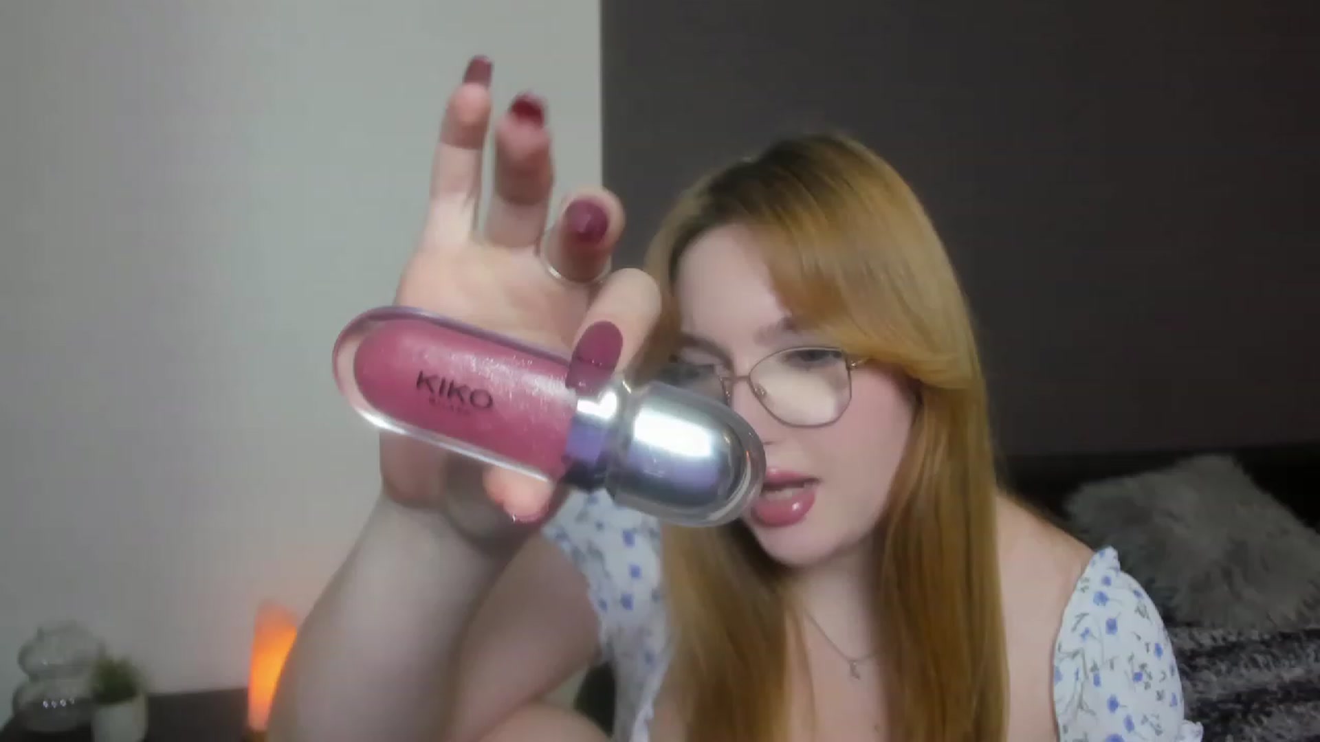 Gallery image thumbnail from AnaFoxy's myfreecams stream on, 12/14/2023, 13:41 image 4 of 20