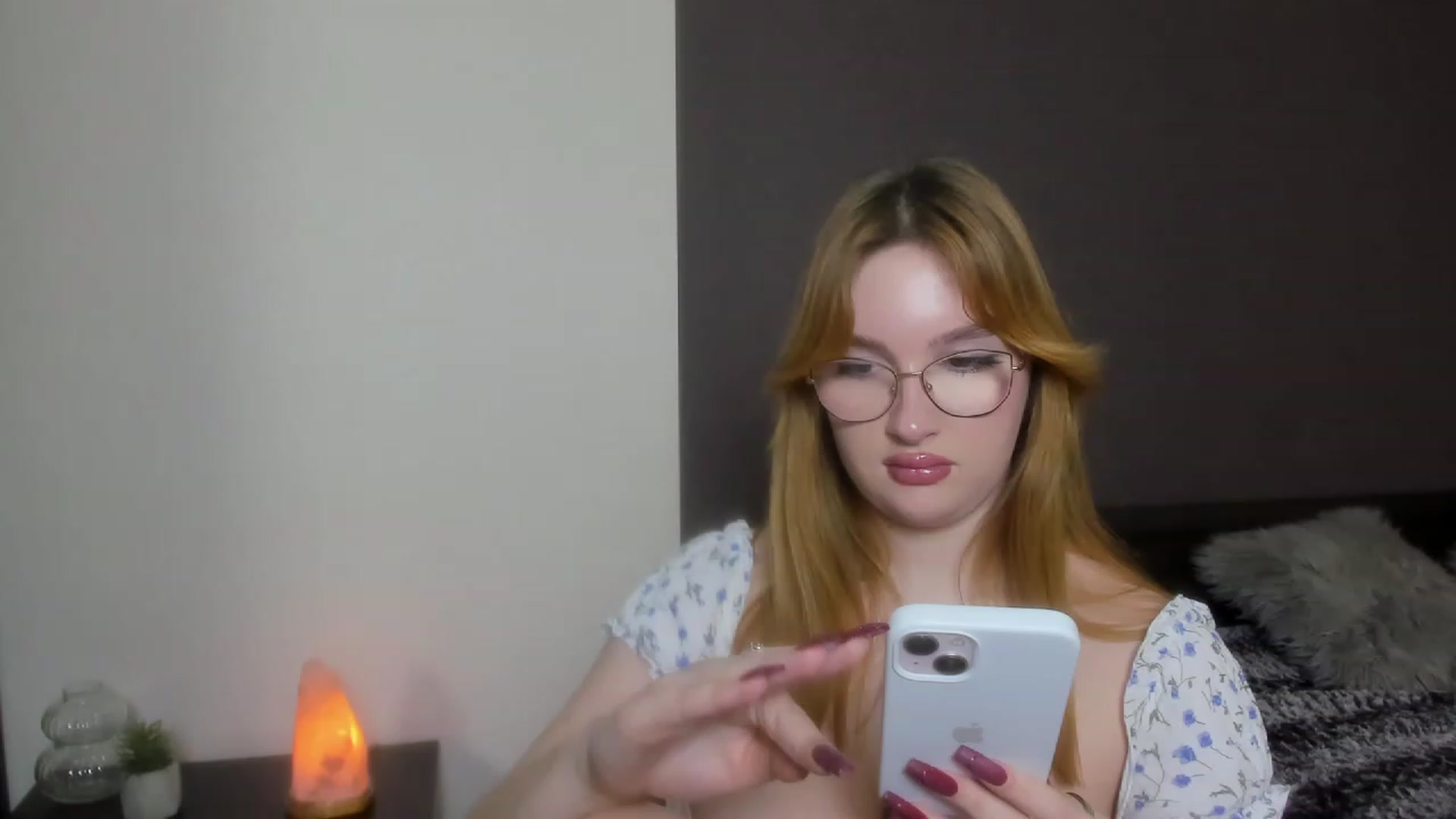 Gallery image thumbnail from AnaFoxy's myfreecams stream on, 12/14/2023, 13:41 image 16 of 20