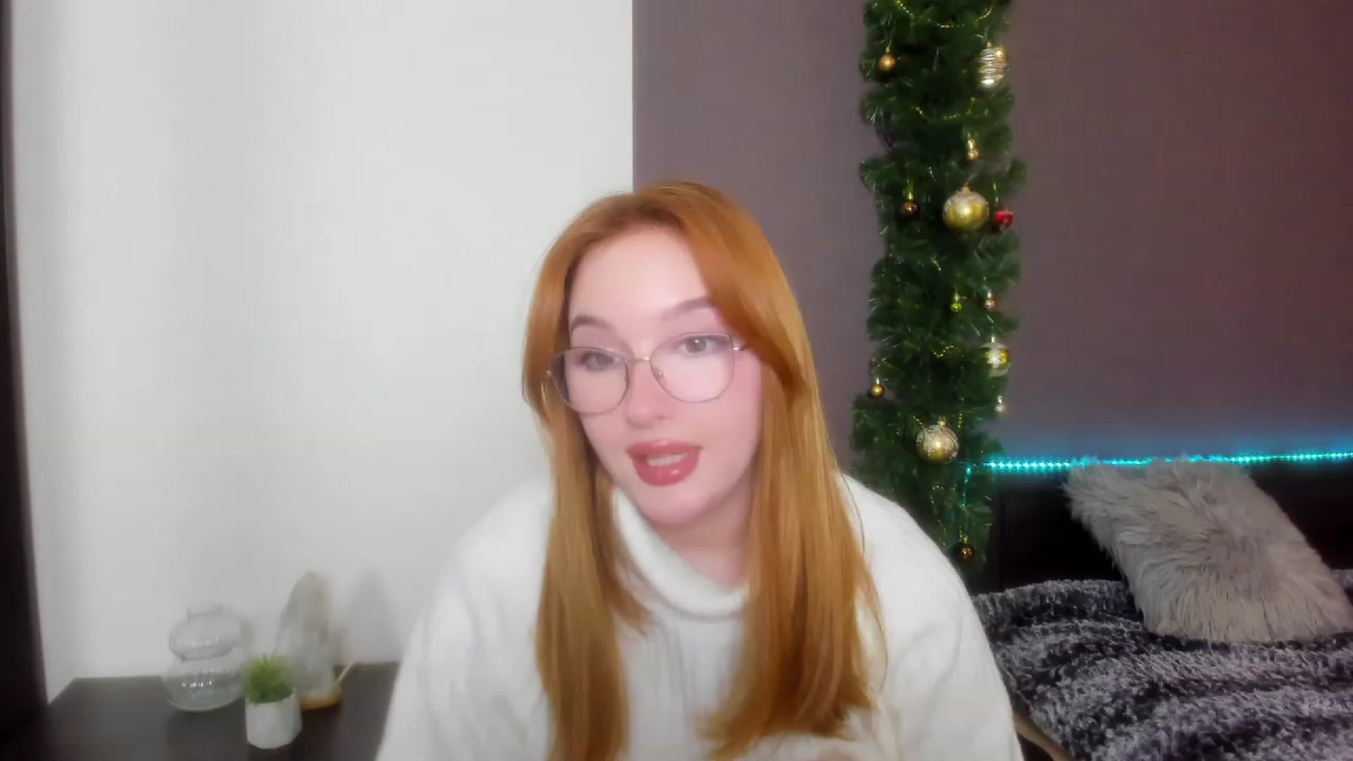 Gallery image thumbnail from AnaFoxy's myfreecams stream on, 12/29/2023, 14:35 image 18 of 20