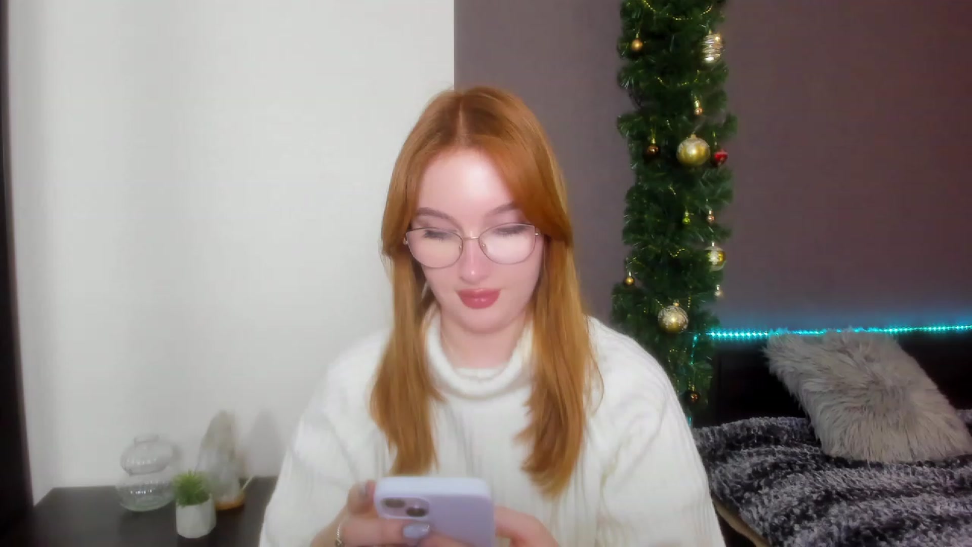 Gallery image thumbnail from AnaFoxy's myfreecams stream on, 12/29/2023, 14:35 image 20 of 20