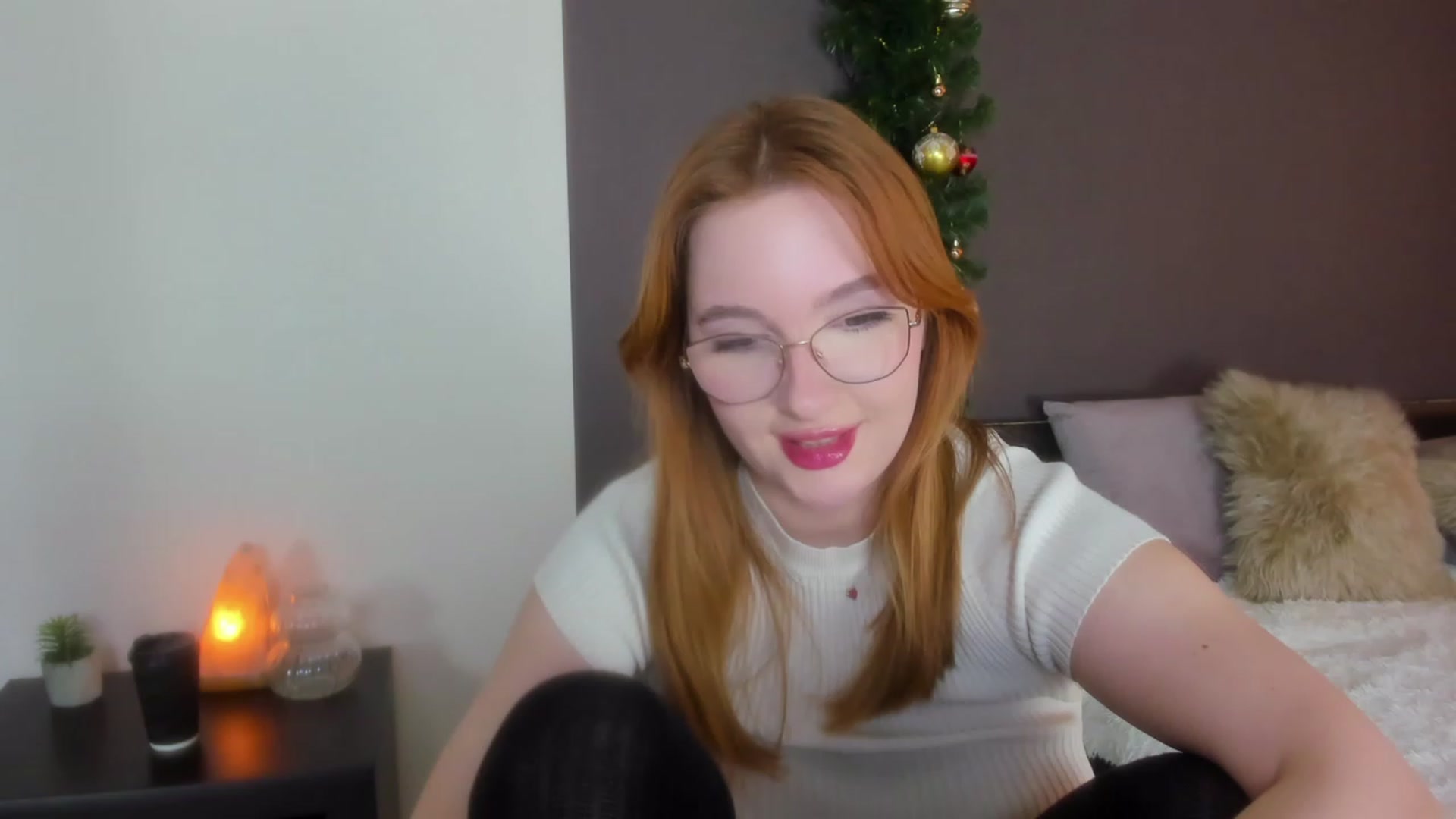 Gallery image thumbnail from AnaFoxy's myfreecams stream on, 01/09/2024, 11:10 image 15 of 20
