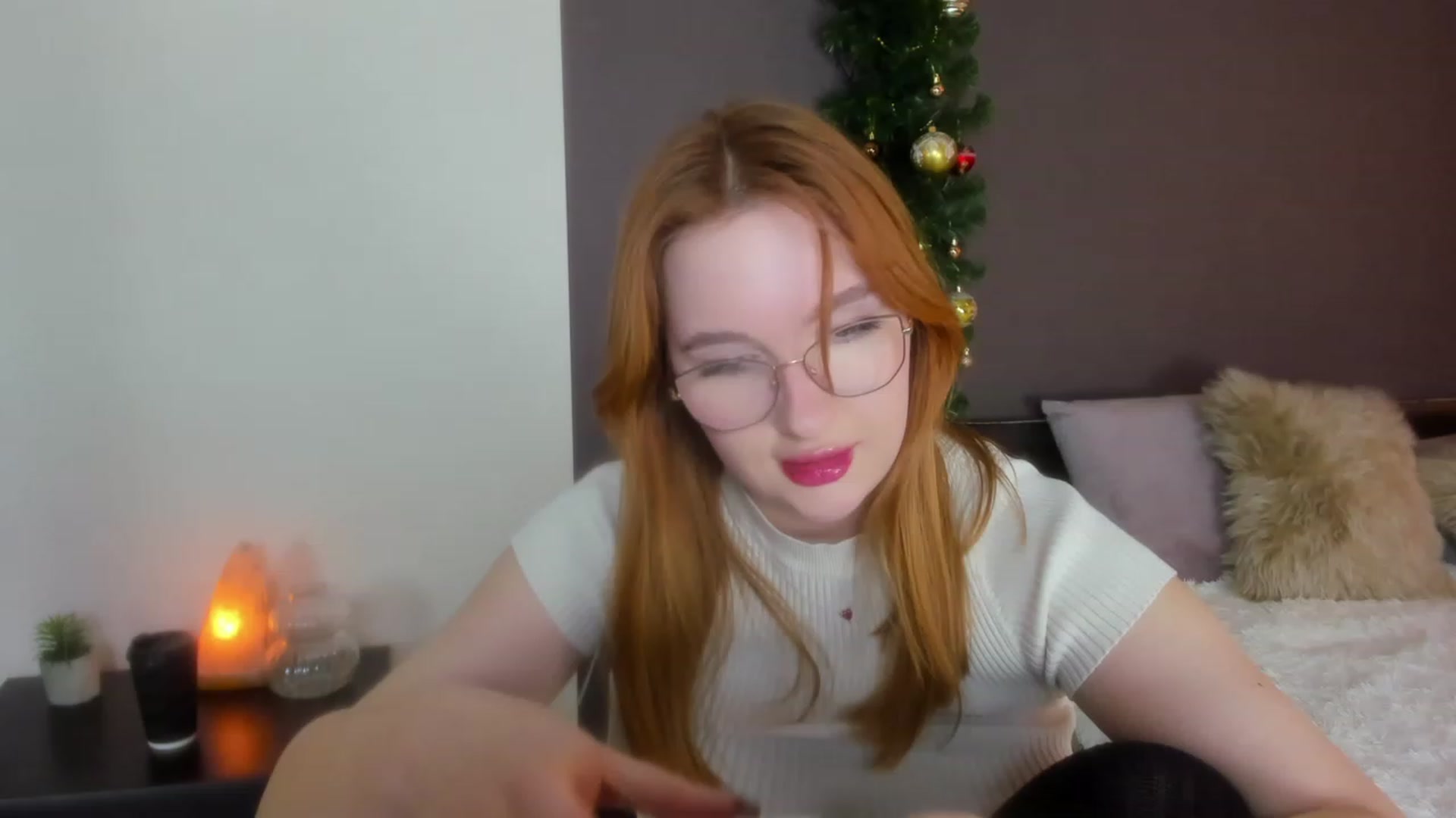 Gallery image thumbnail from AnaFoxy's myfreecams stream on, 01/09/2024, 11:10 image 17 of 20