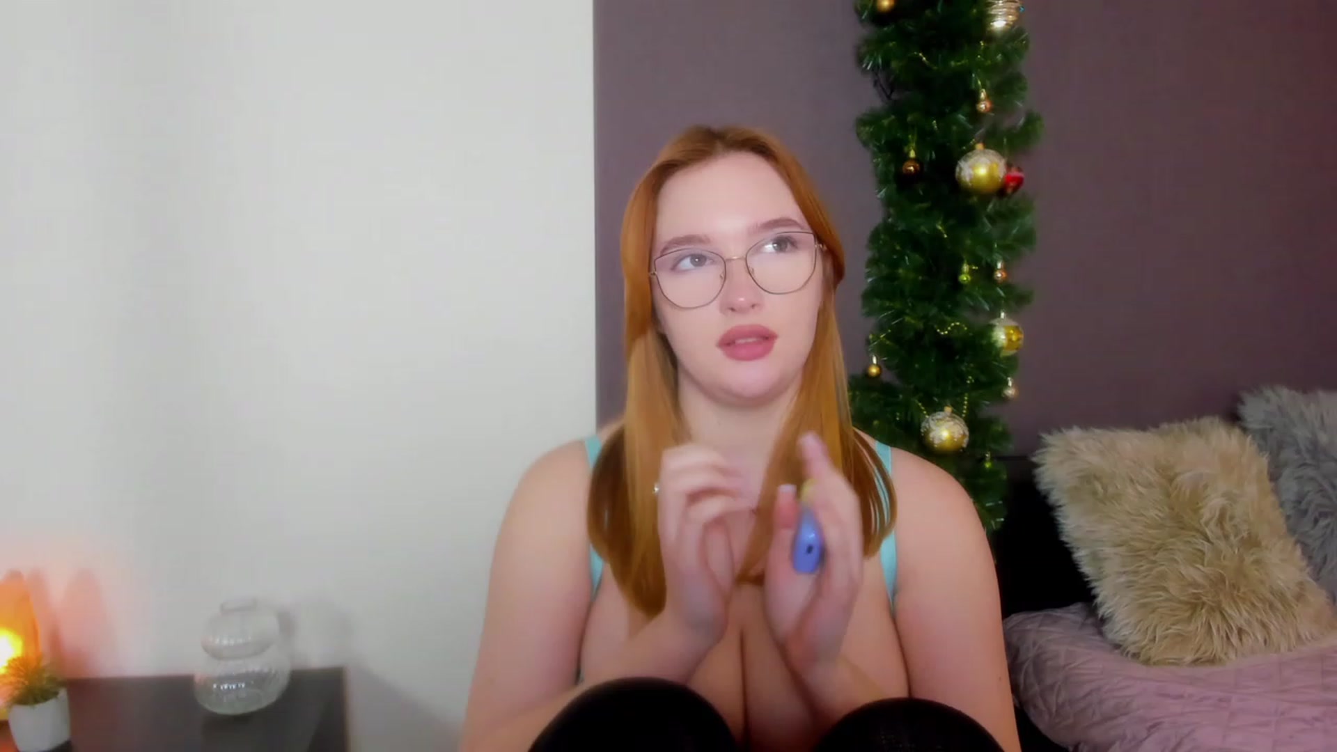 Gallery image thumbnail from AnaFoxy's myfreecams stream on, 01/15/2024, 10:40 image 8 of 20