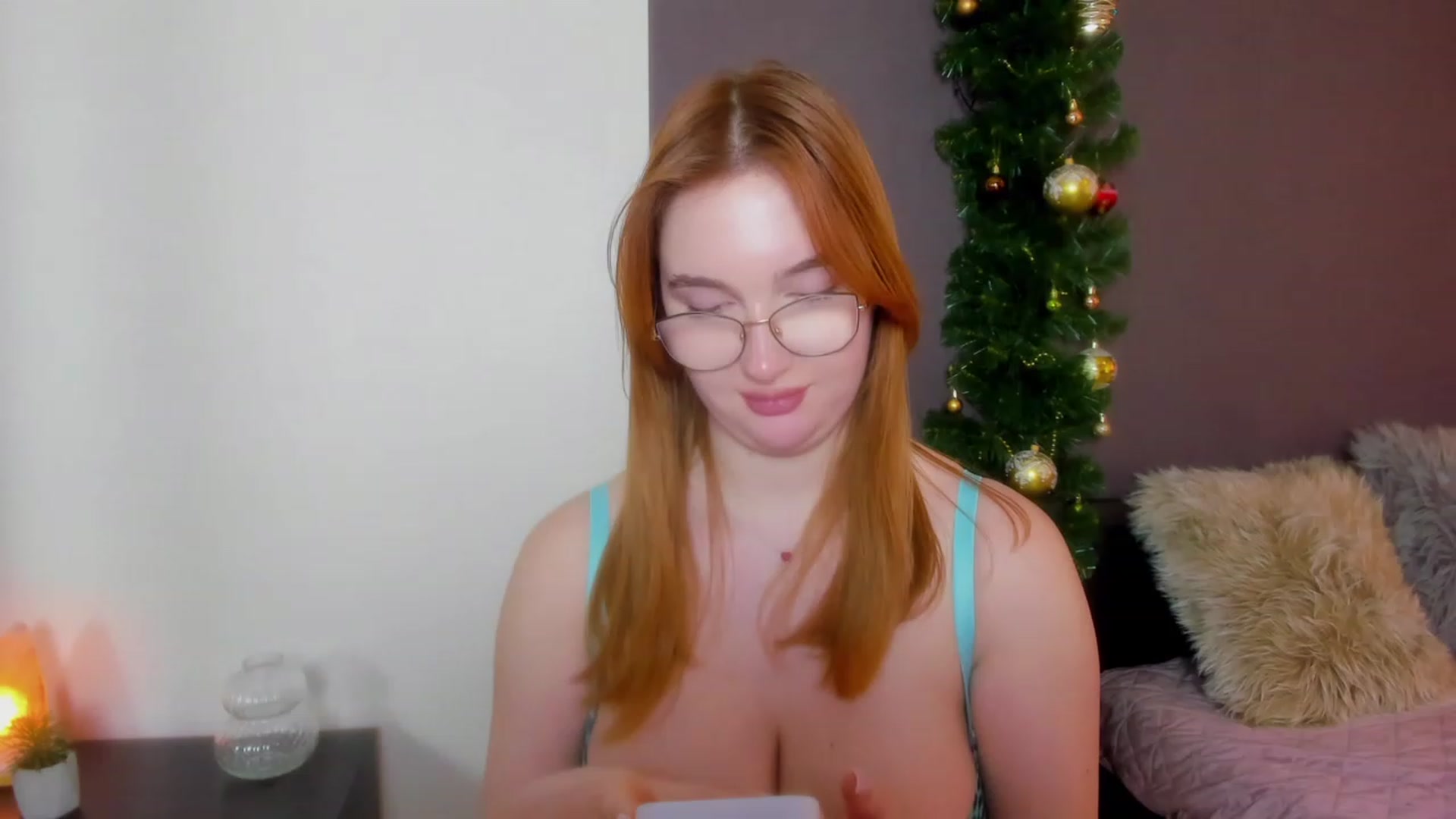 Gallery image thumbnail from AnaFoxy's myfreecams stream on, 01/15/2024, 12:17 image 19 of 20