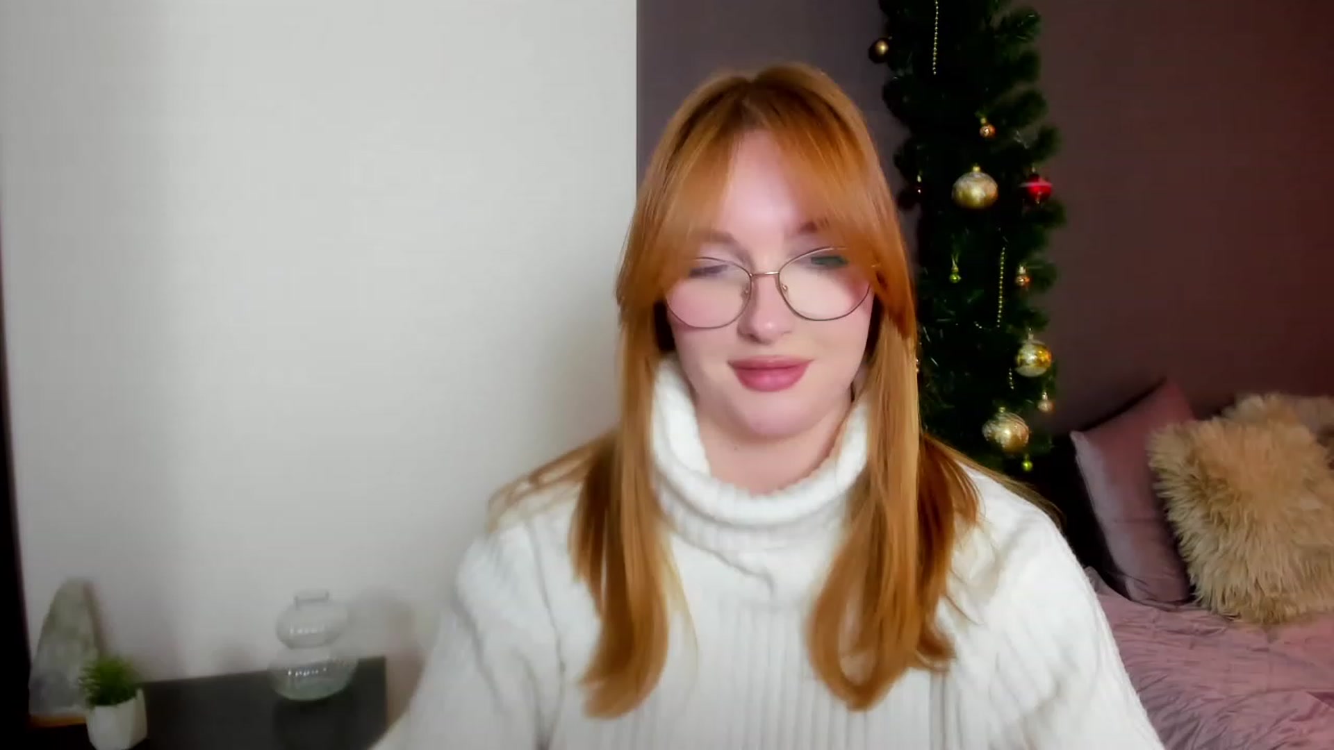 Gallery image thumbnail from AnaFoxy's myfreecams stream on, 01/16/2024, 12:29 image 17 of 20