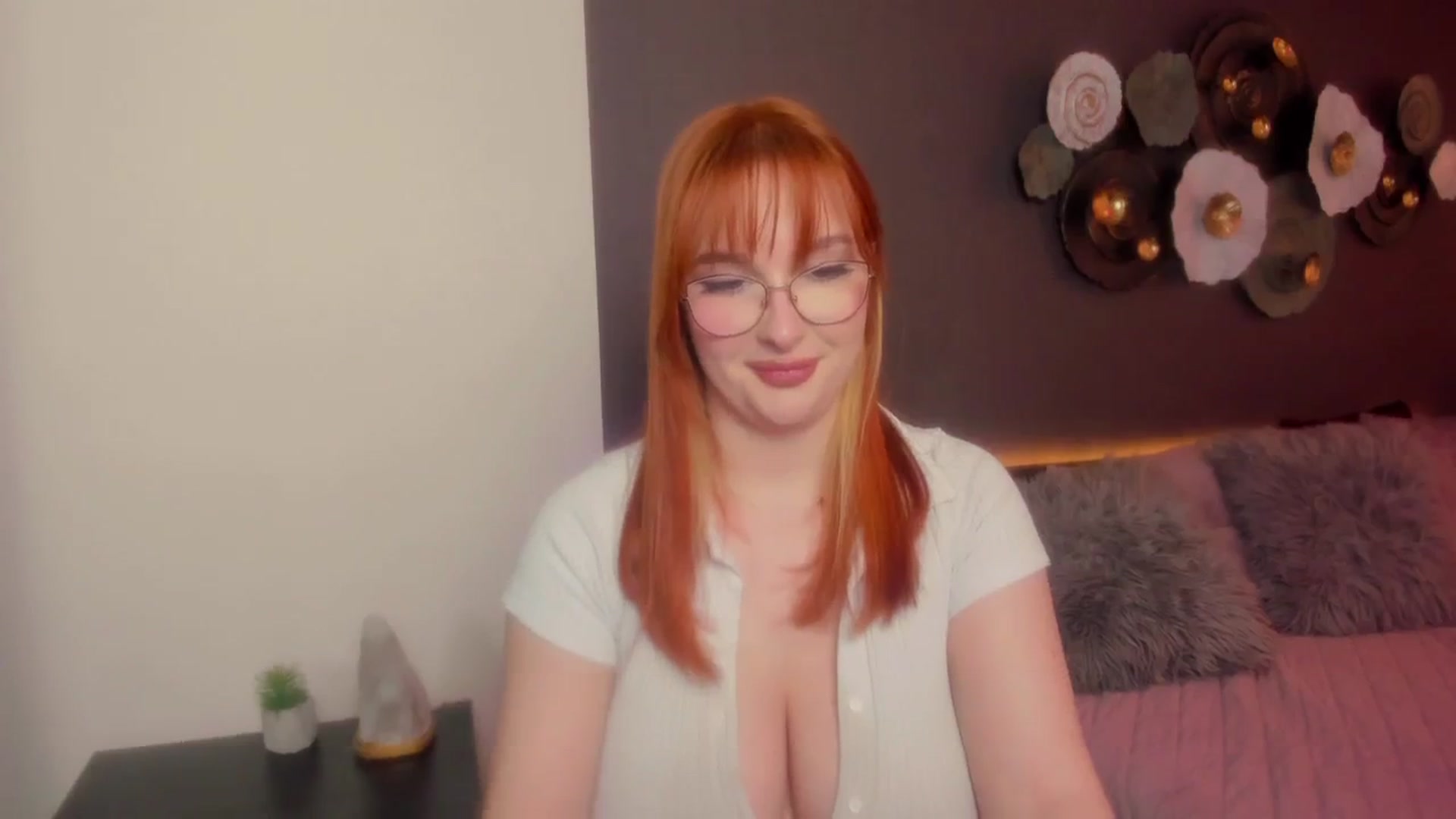 Gallery image thumbnail from AnaFoxy's myfreecams stream on, 03/08/2024, 11:15 image 3 of 20