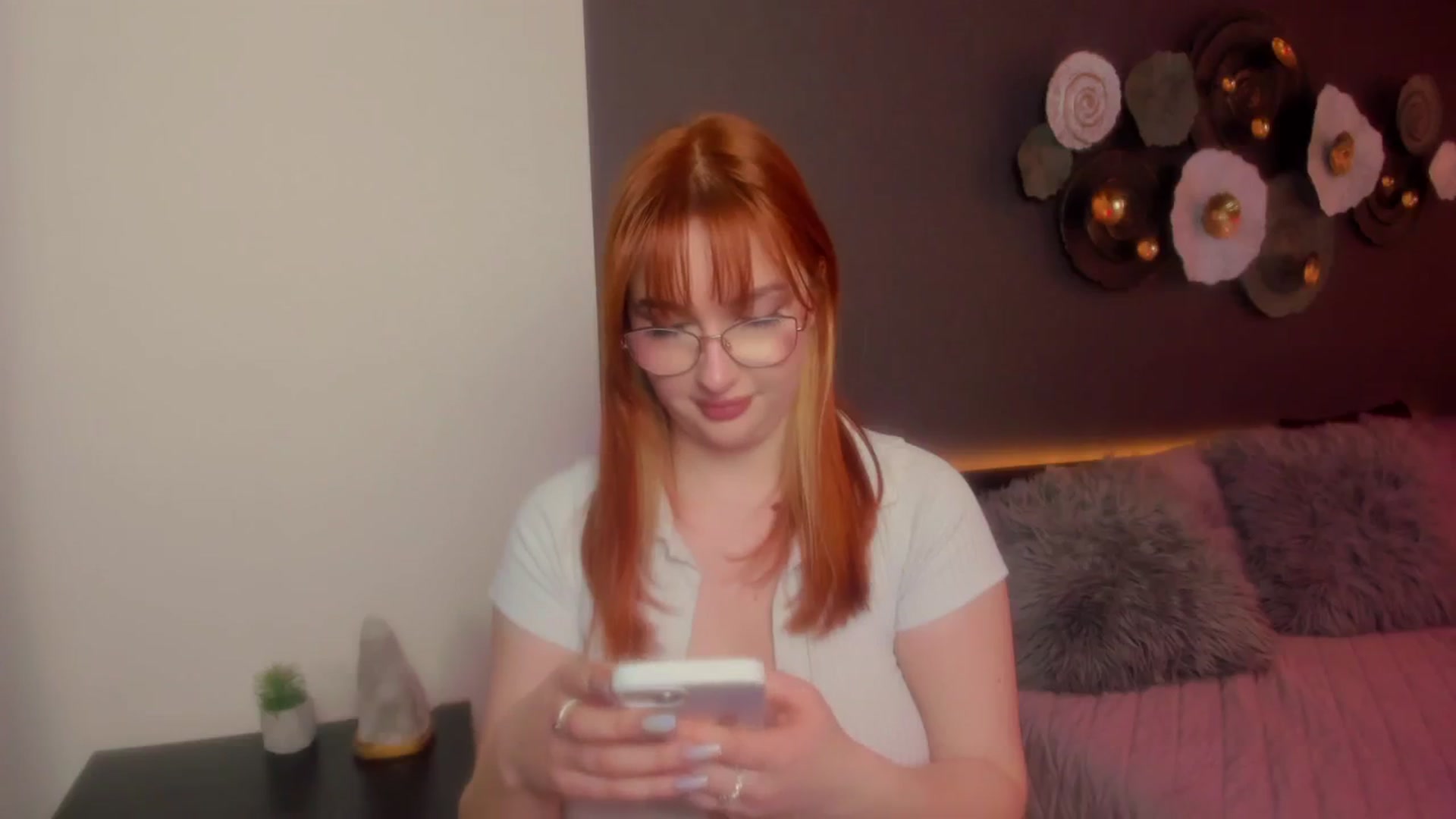 Gallery image thumbnail from AnaFoxy's myfreecams stream on, 03/08/2024, 11:15 image 7 of 20