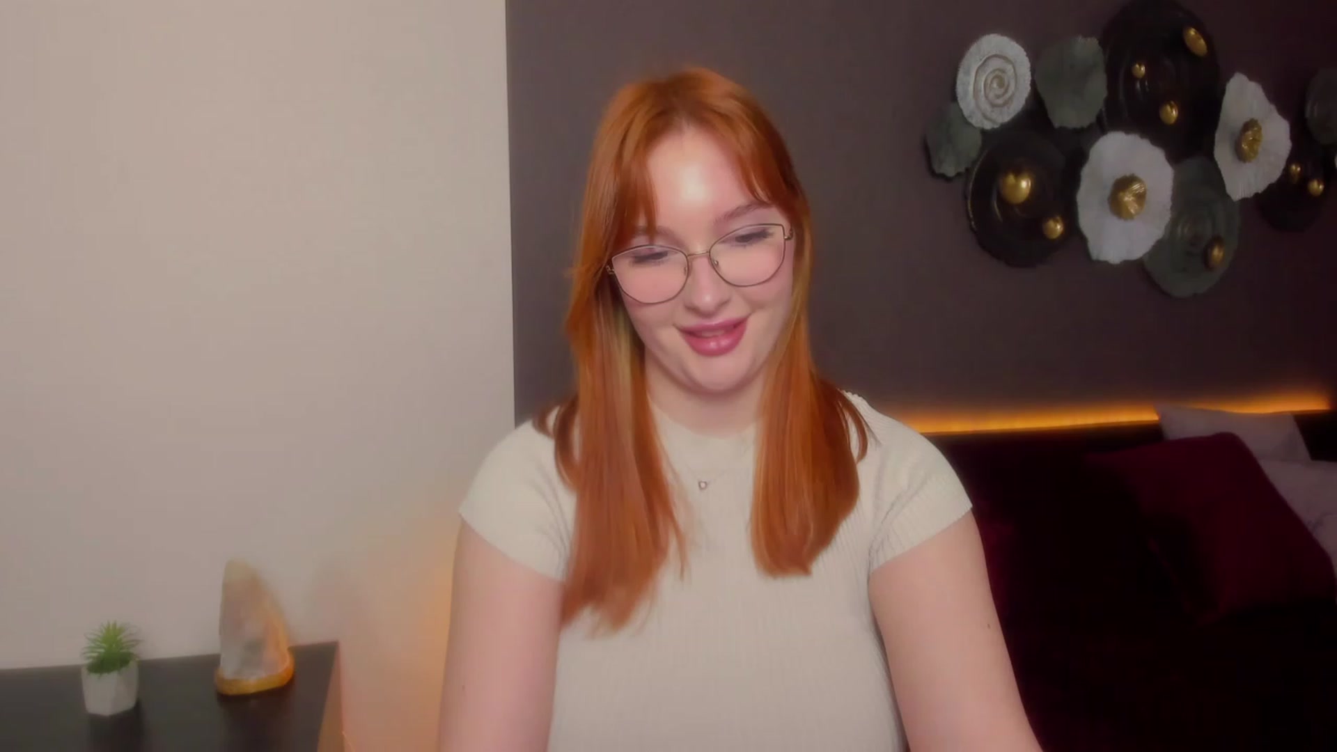 Gallery image thumbnail from AnaFoxy's myfreecams stream on, 03/13/2024, 08:56 image 20 of 20