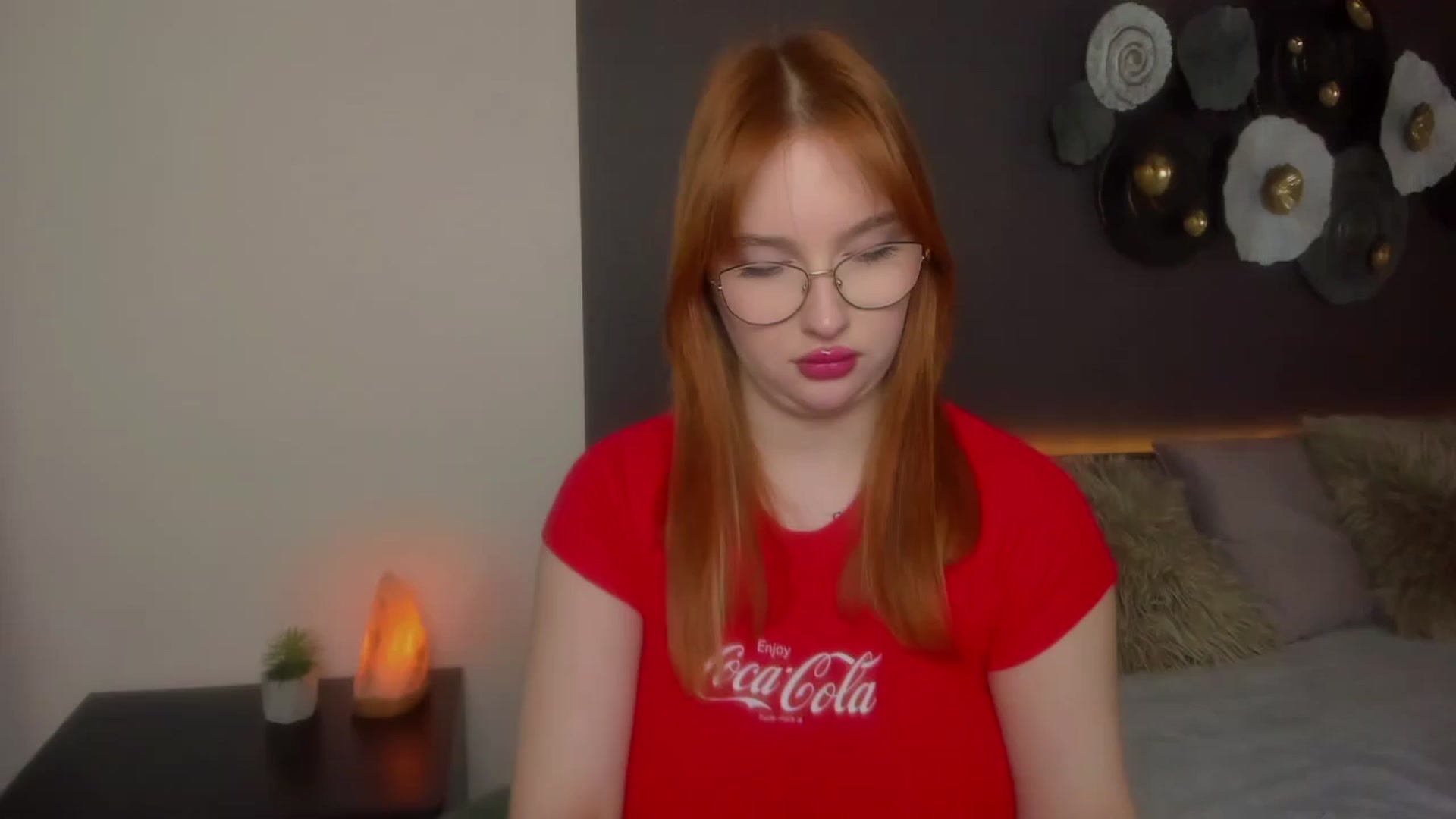 Gallery image thumbnail from AnaFoxy's myfreecams stream on, 03/21/2024, 11:09 image 12 of 20