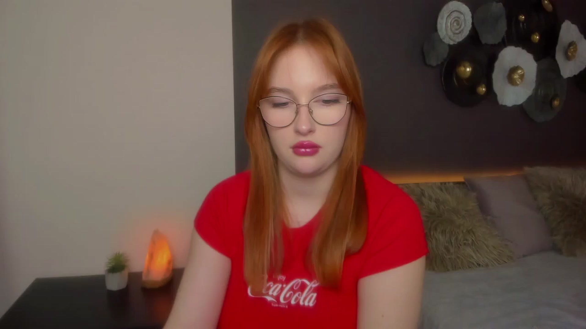 Gallery image thumbnail from AnaFoxy's myfreecams stream on, 03/21/2024, 11:09 image 11 of 20