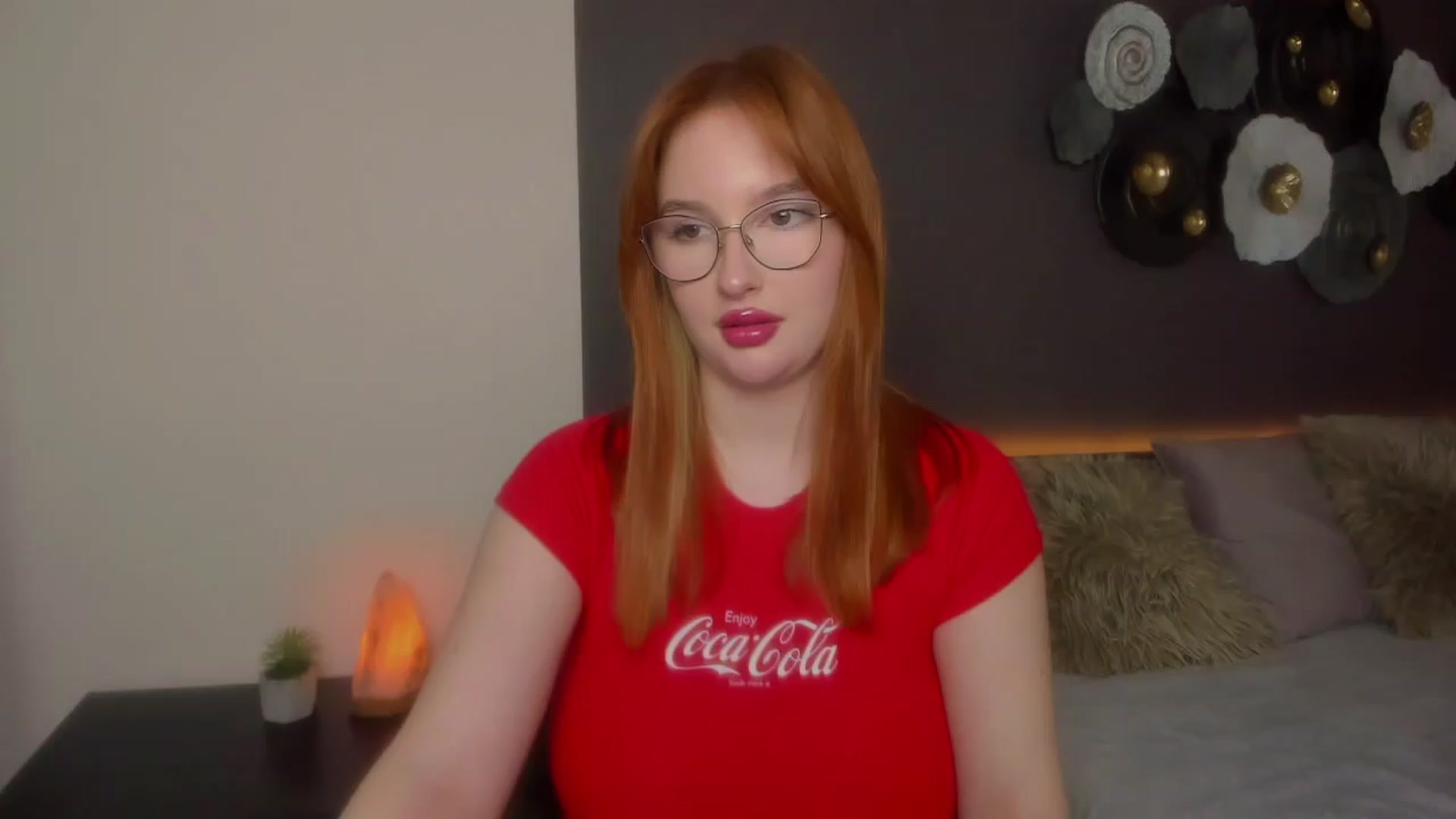 Gallery image thumbnail from AnaFoxy's myfreecams stream on, 03/21/2024, 11:09 image 19 of 20