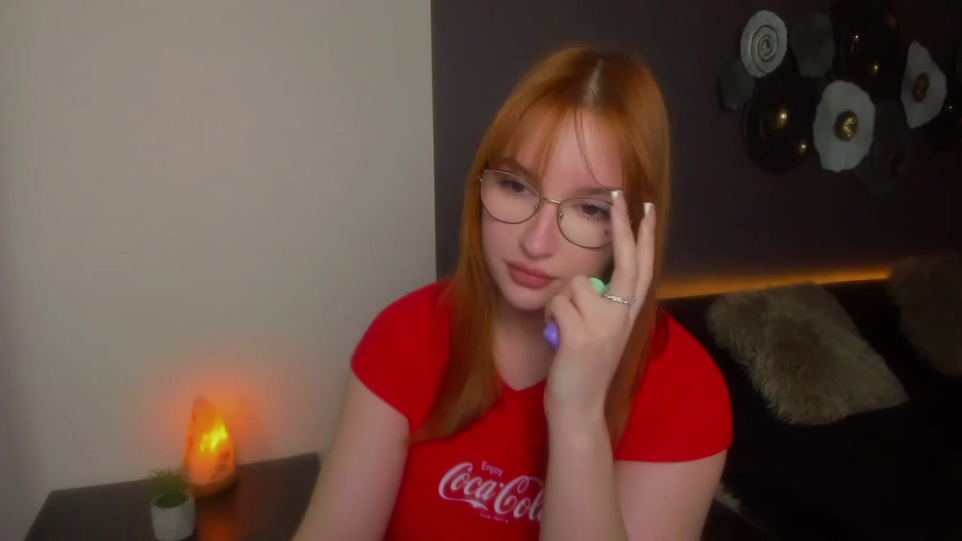 Gallery image thumbnail from AnaFoxy's myfreecams stream on, 03/29/2024, 09:45 image 1 of 20