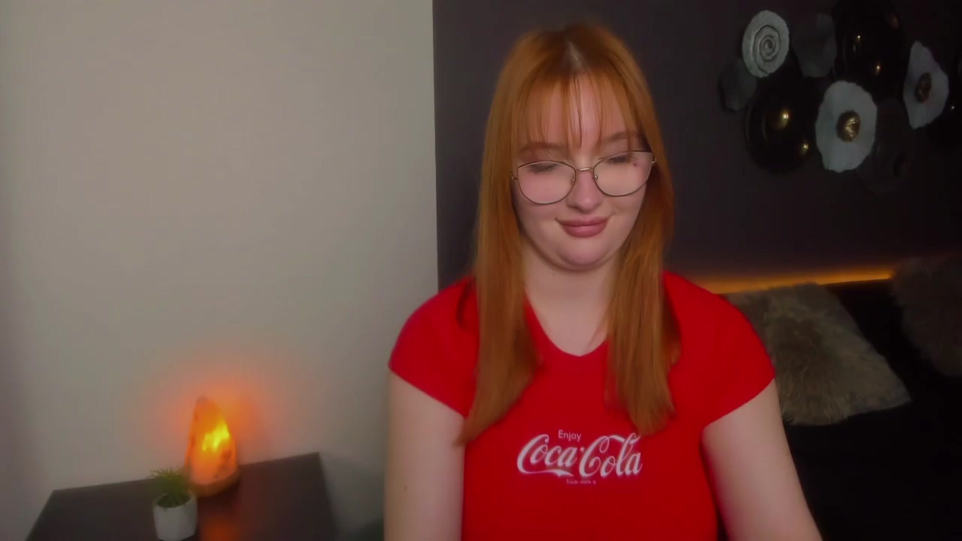 Gallery image thumbnail from AnaFoxy's myfreecams stream on, 03/29/2024, 09:45 image 14 of 20