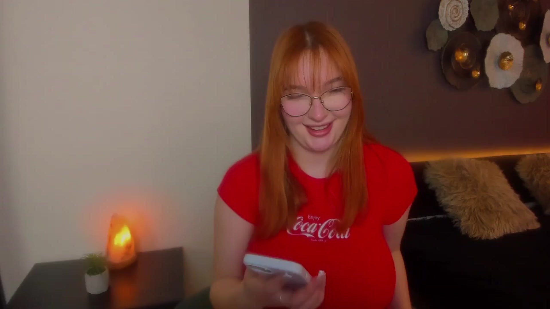 Gallery image thumbnail from AnaFoxy's myfreecams stream on, 03/30/2024, 11:48 image 7 of 20