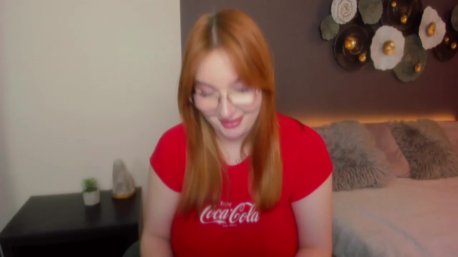 Gallery image thumbnail from AnaFoxy's myfreecams stream on, 04/15/2024, 08:46 image 14 of 20