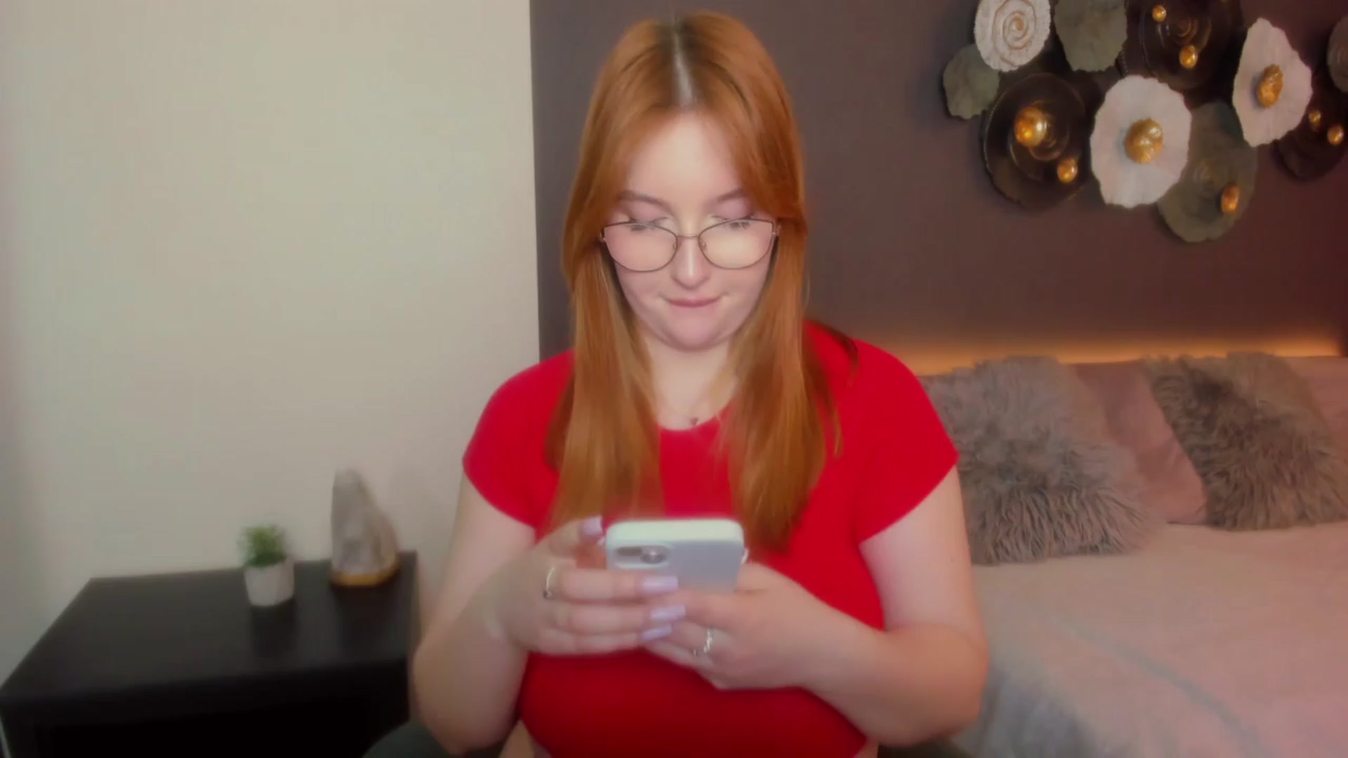 Gallery image thumbnail from AnaFoxy's myfreecams stream on, 04/15/2024, 08:46 image 8 of 20