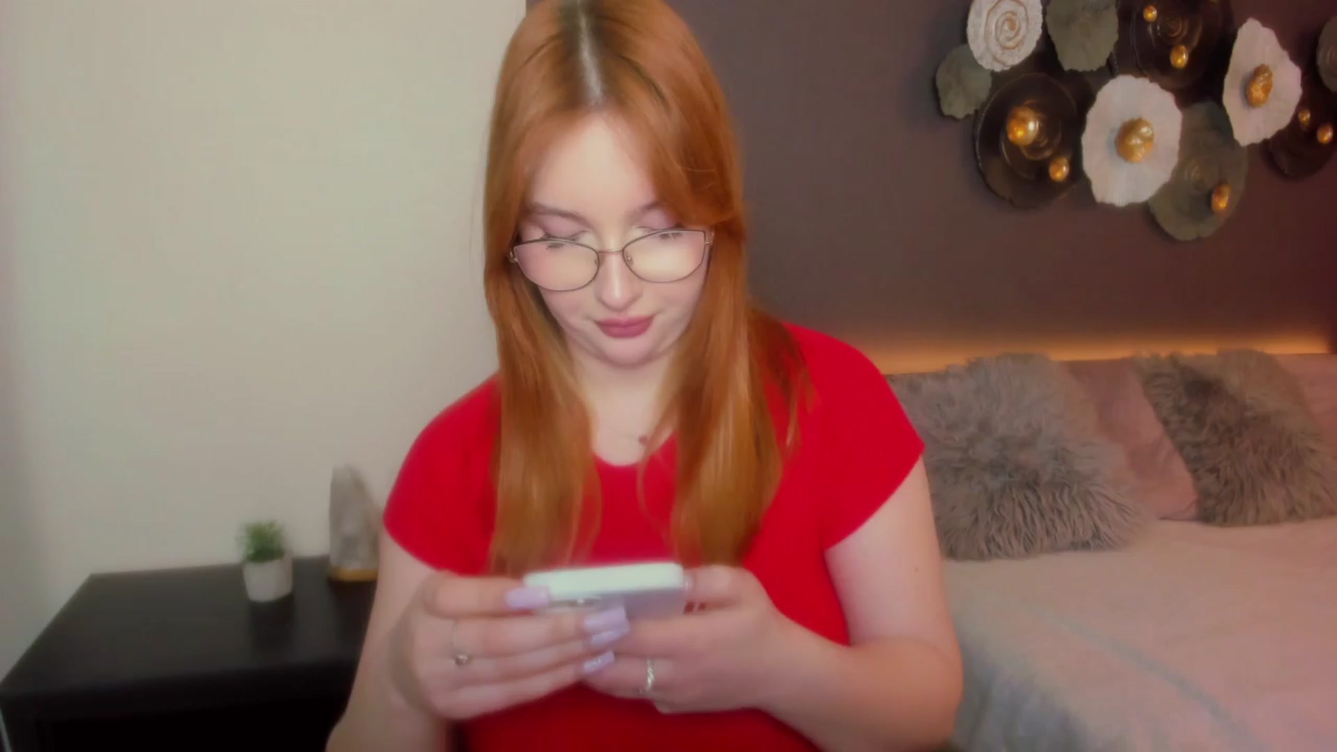 Gallery image thumbnail from AnaFoxy's myfreecams stream on, 04/15/2024, 08:46 image 5 of 20
