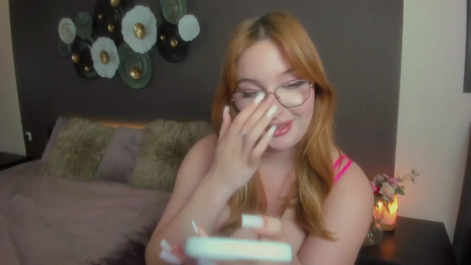 Gallery image thumbnail from AnaFoxy's myfreecams stream on, 05/02/2024, 09:07 image 9 of 20