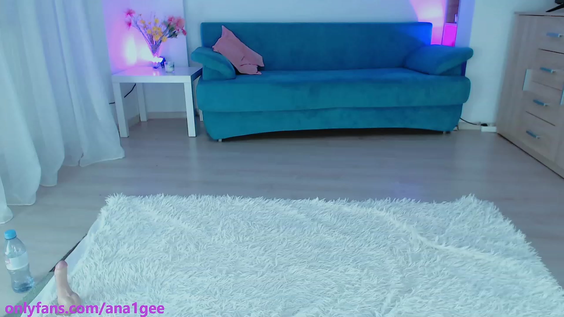 Gallery image thumbnail from AnaGee's myfreecams stream on, 06/09/2023, 20:47 image 7 of 20